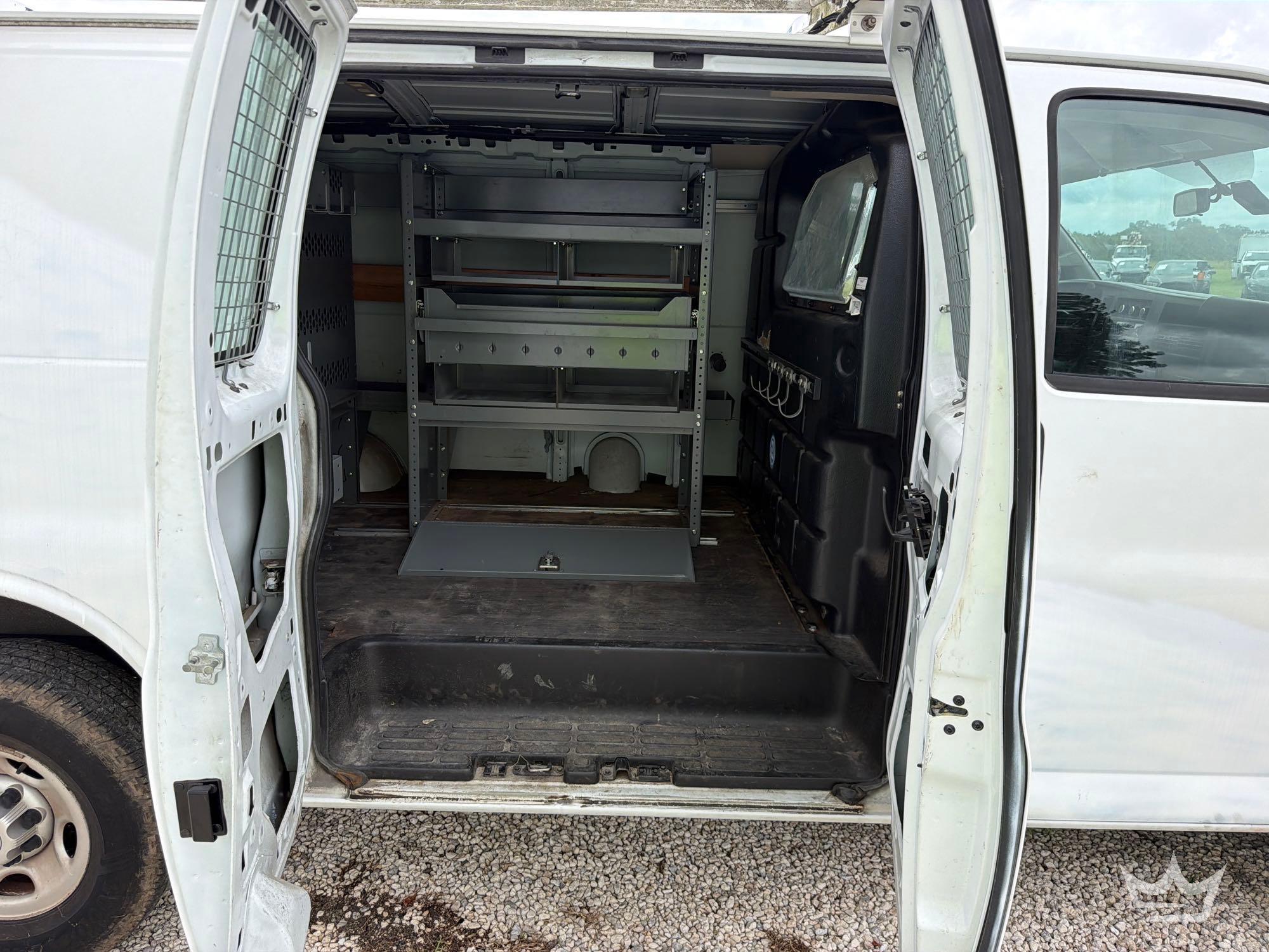 2018 Chevrolet EXPRESS 2500
