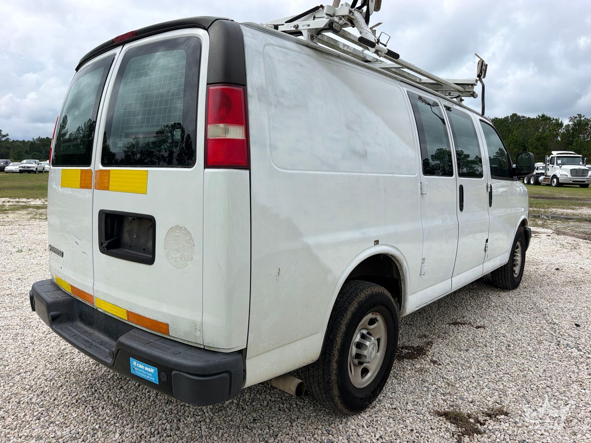 2018 Chevrolet EXPRESS 2500