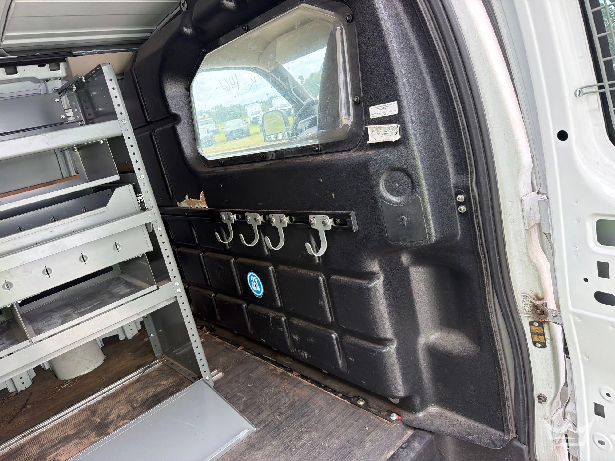 2018 Chevrolet EXPRESS 2500