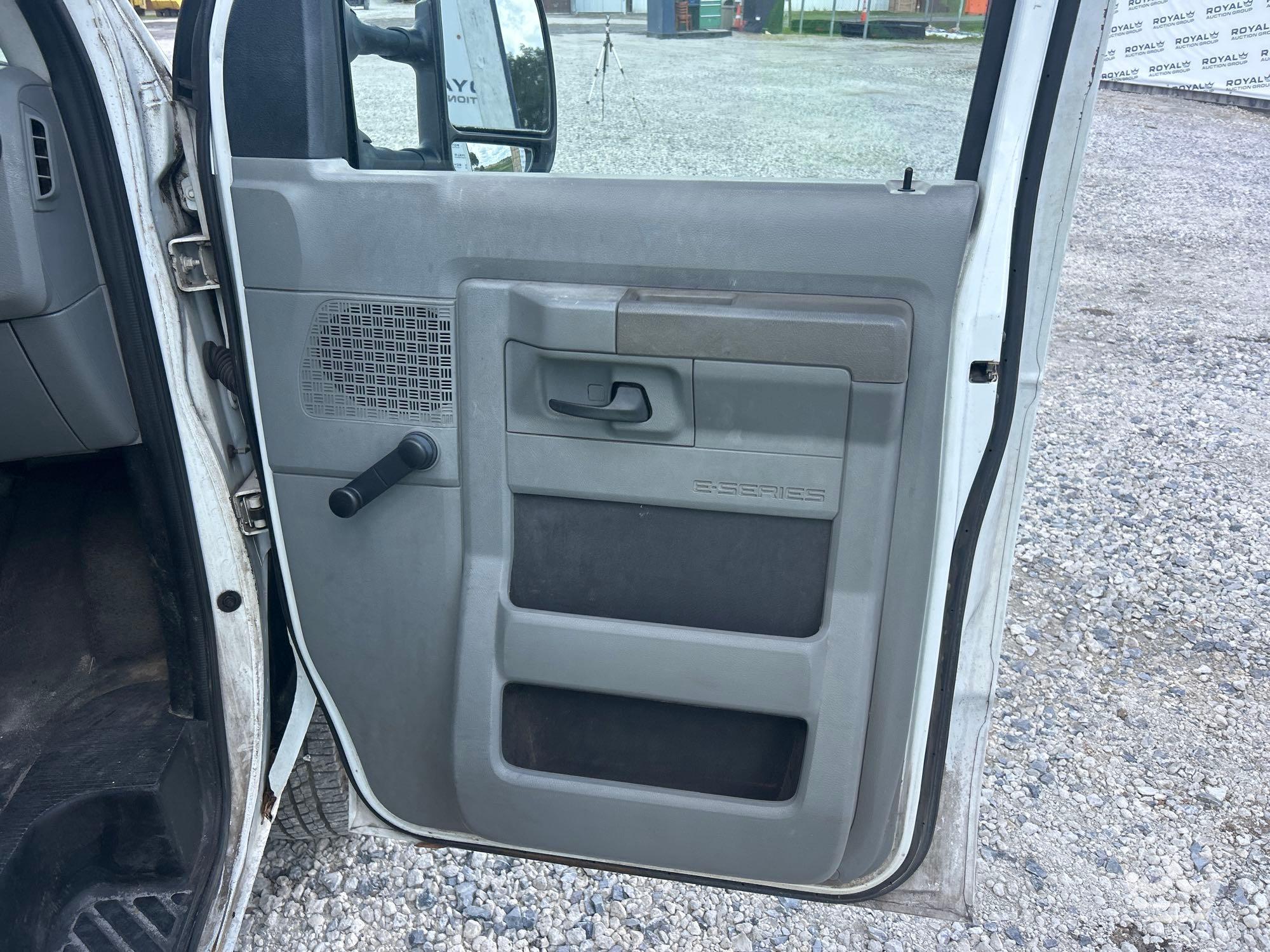 2011 Ford E150