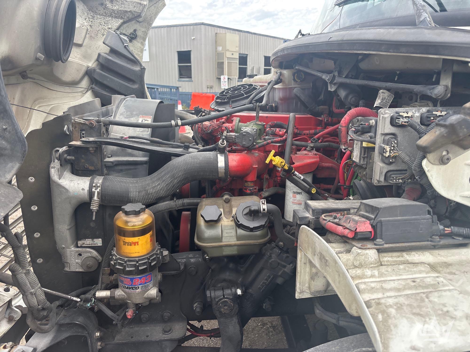 2012 Freightliner M2 106