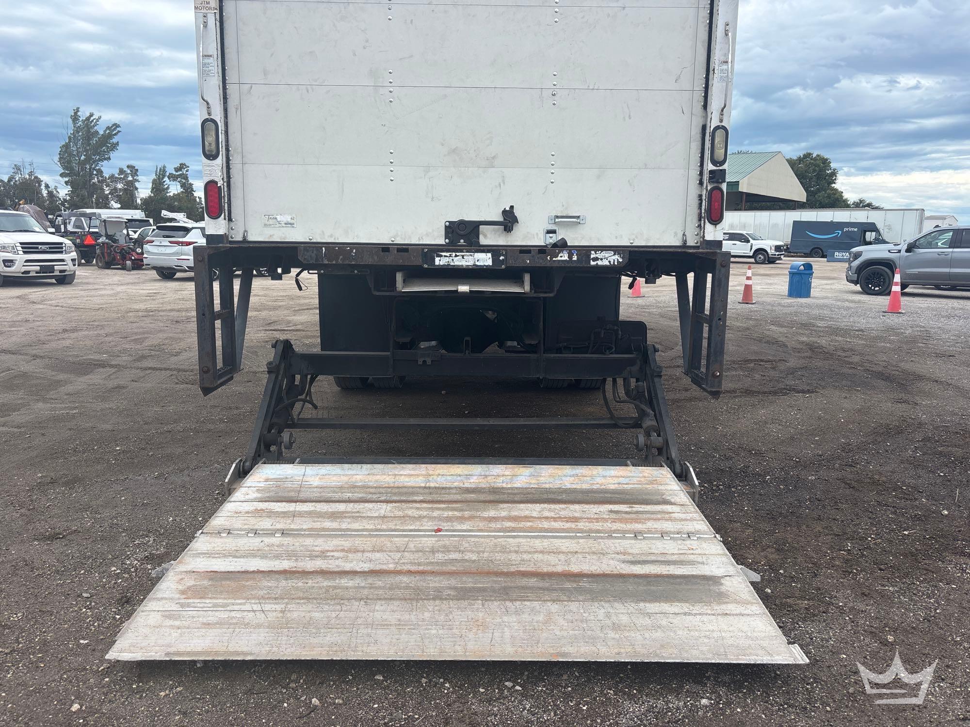 2012 Freightliner M2 106
