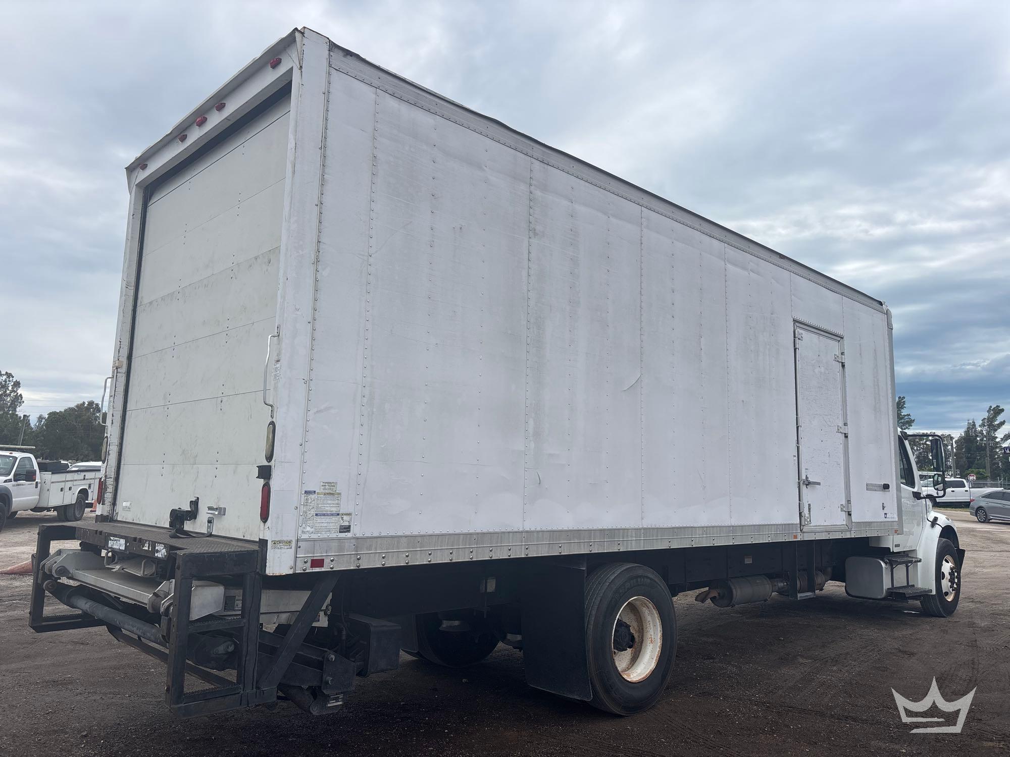 2012 Freightliner M2 106