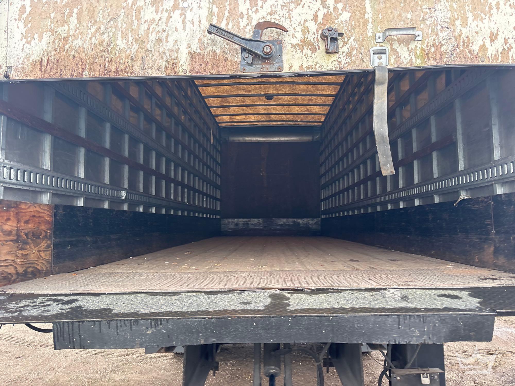 2004 Ford F650