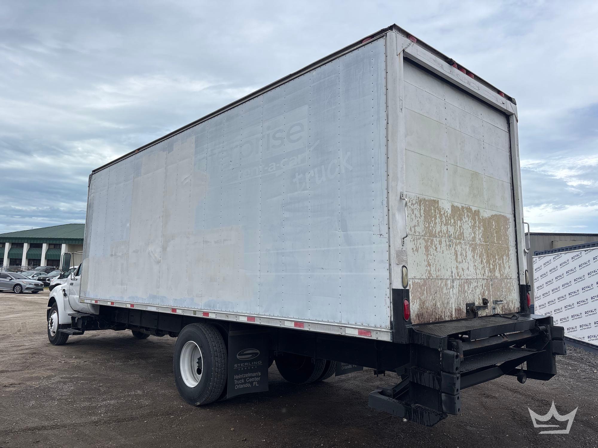 2004 Ford F650
