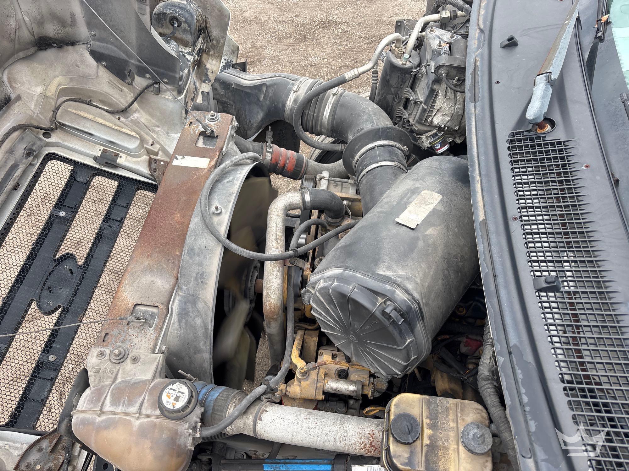 2004 Ford F650