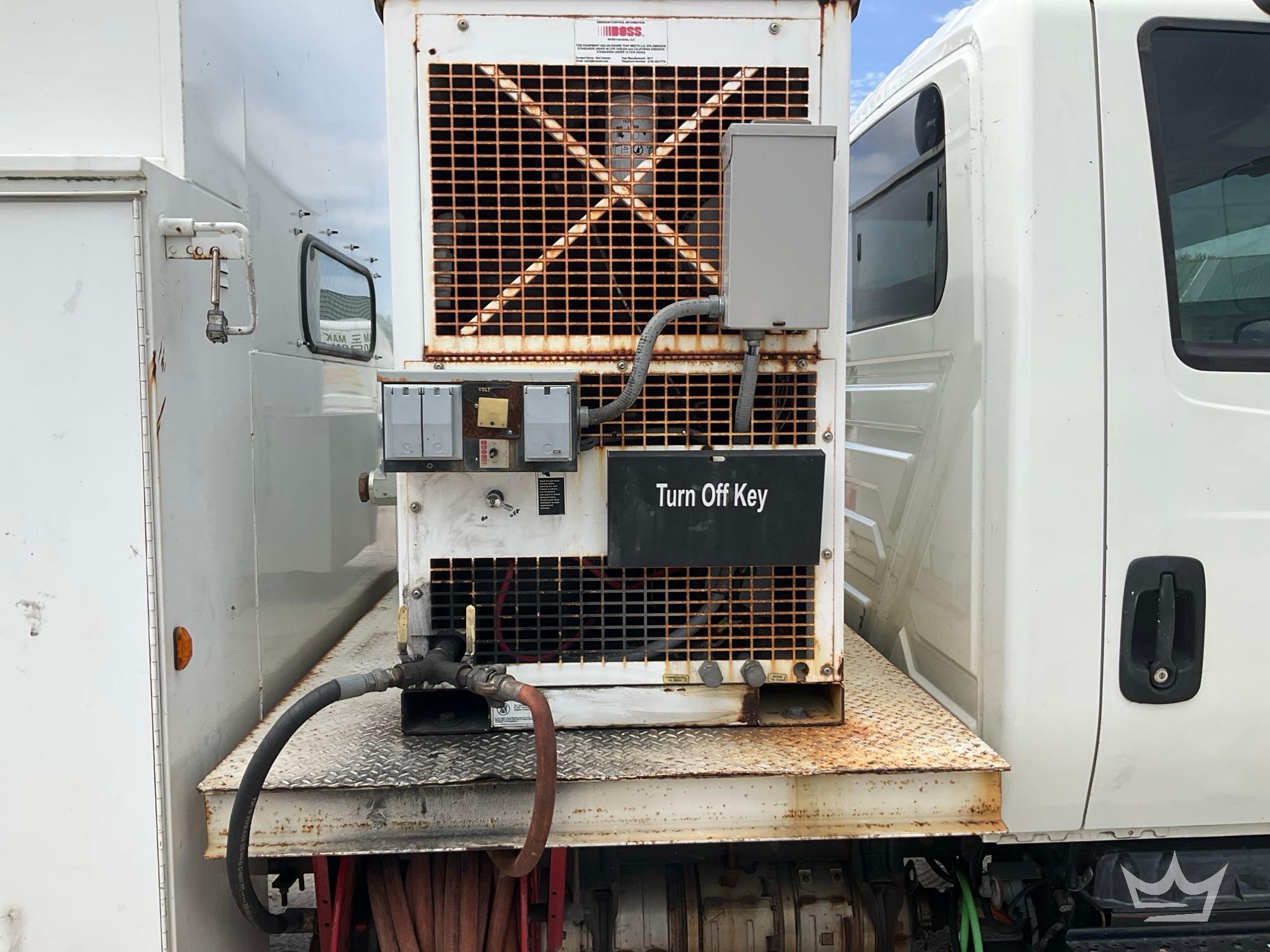 2018 International DURASTAR 4300