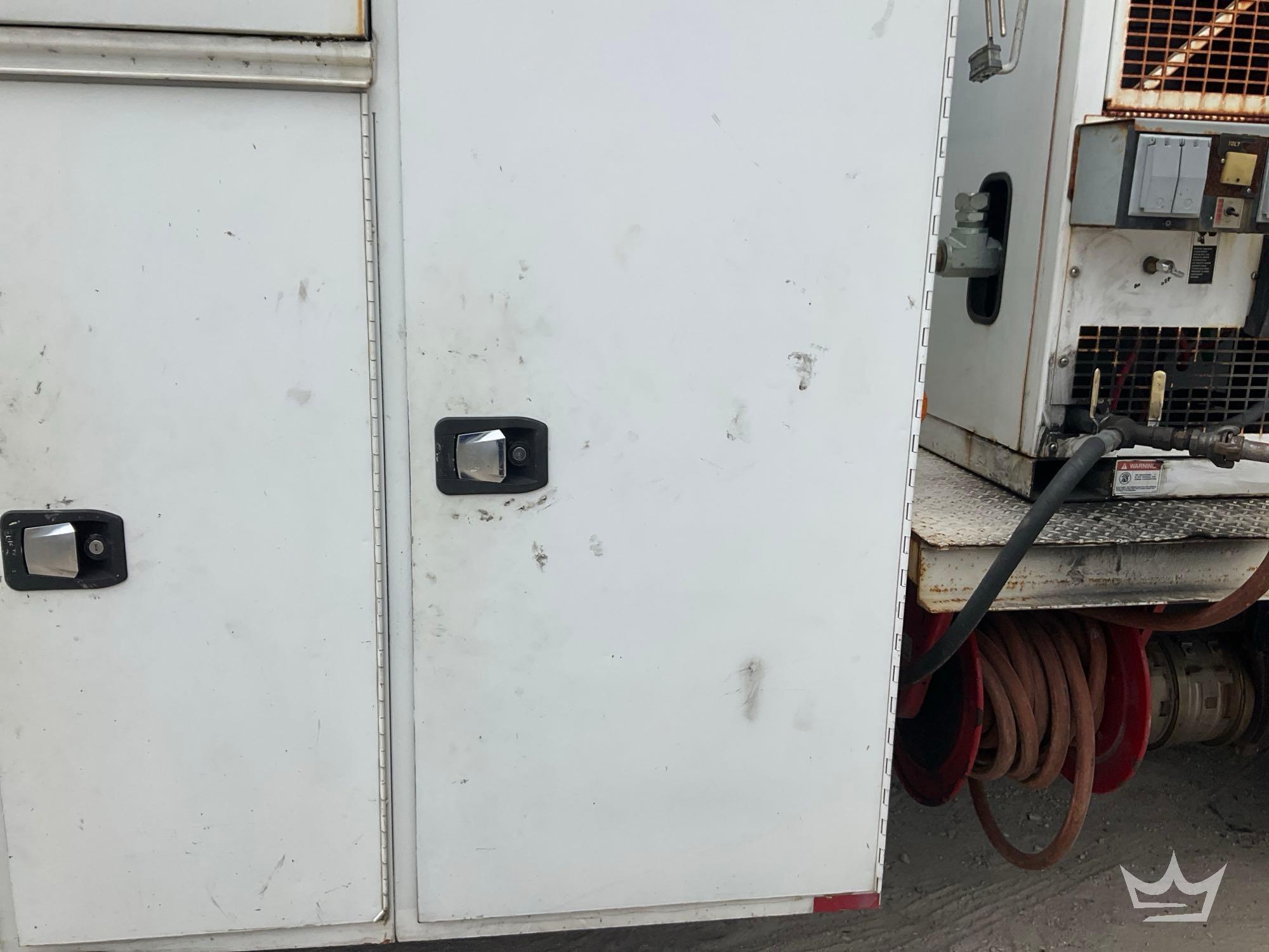 2018 International DURASTAR 4300