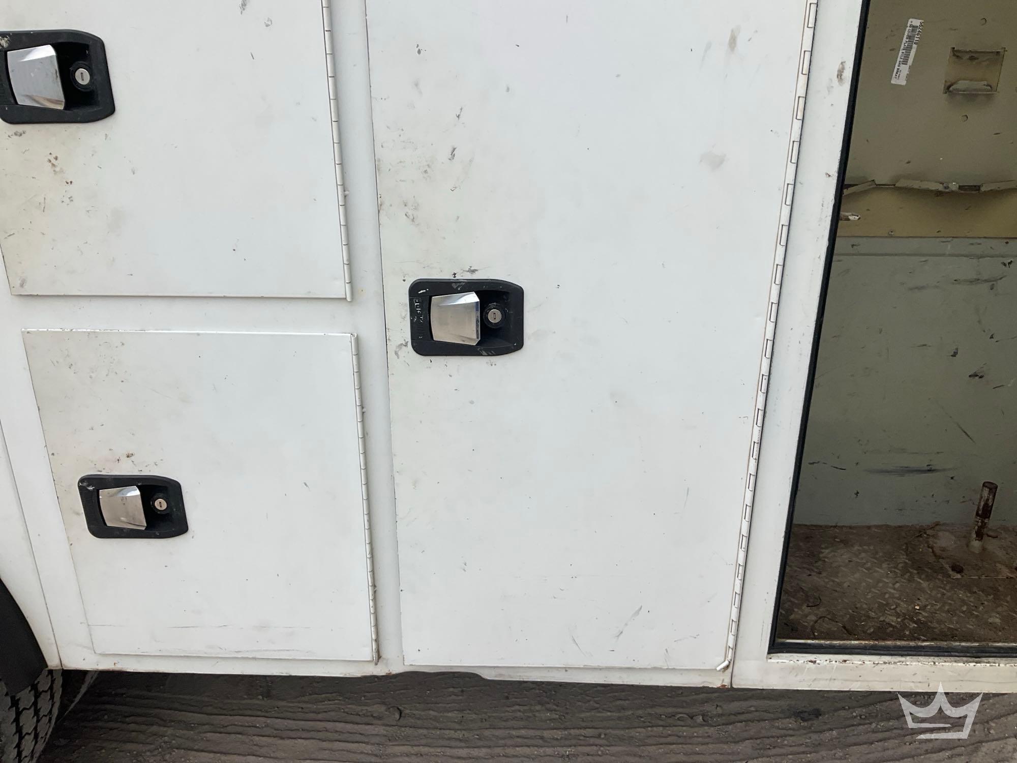 2018 International DURASTAR 4300