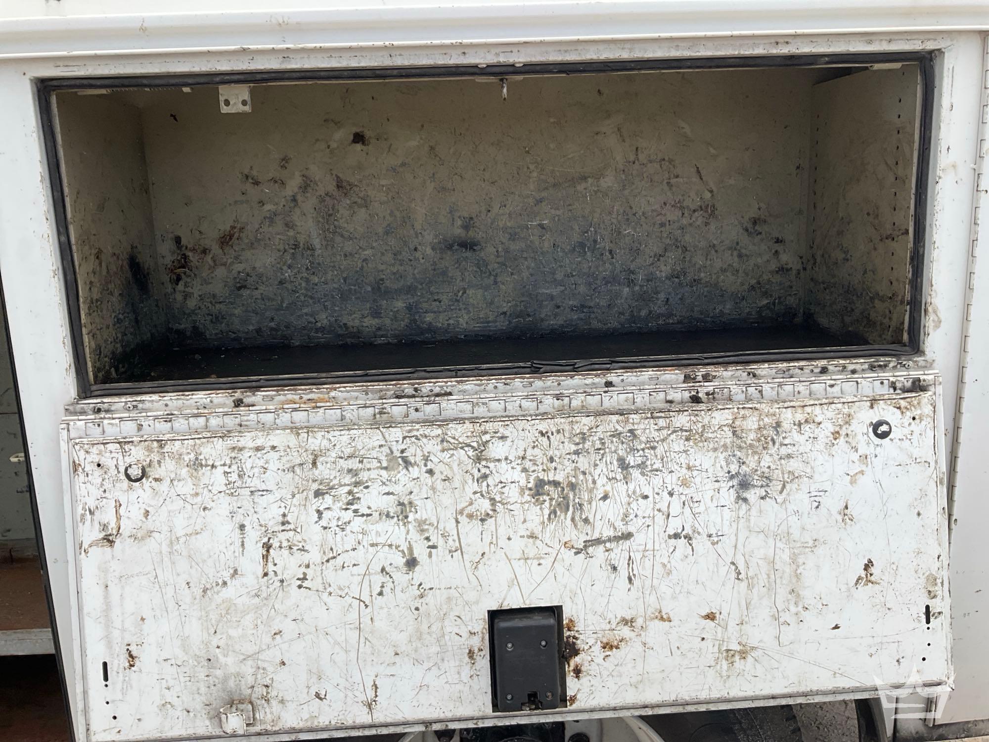 2018 International DURASTAR 4300