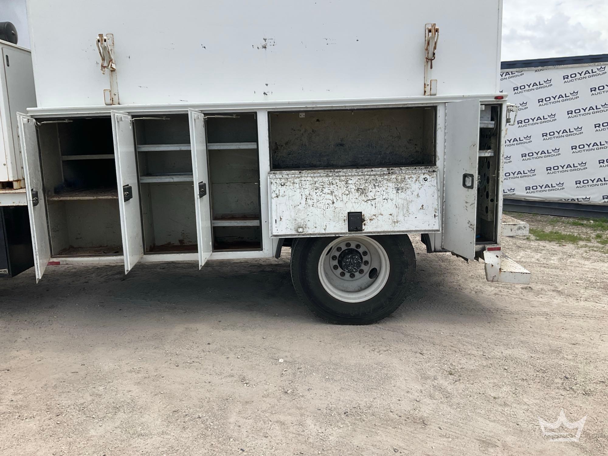 2018 International DURASTAR 4300
