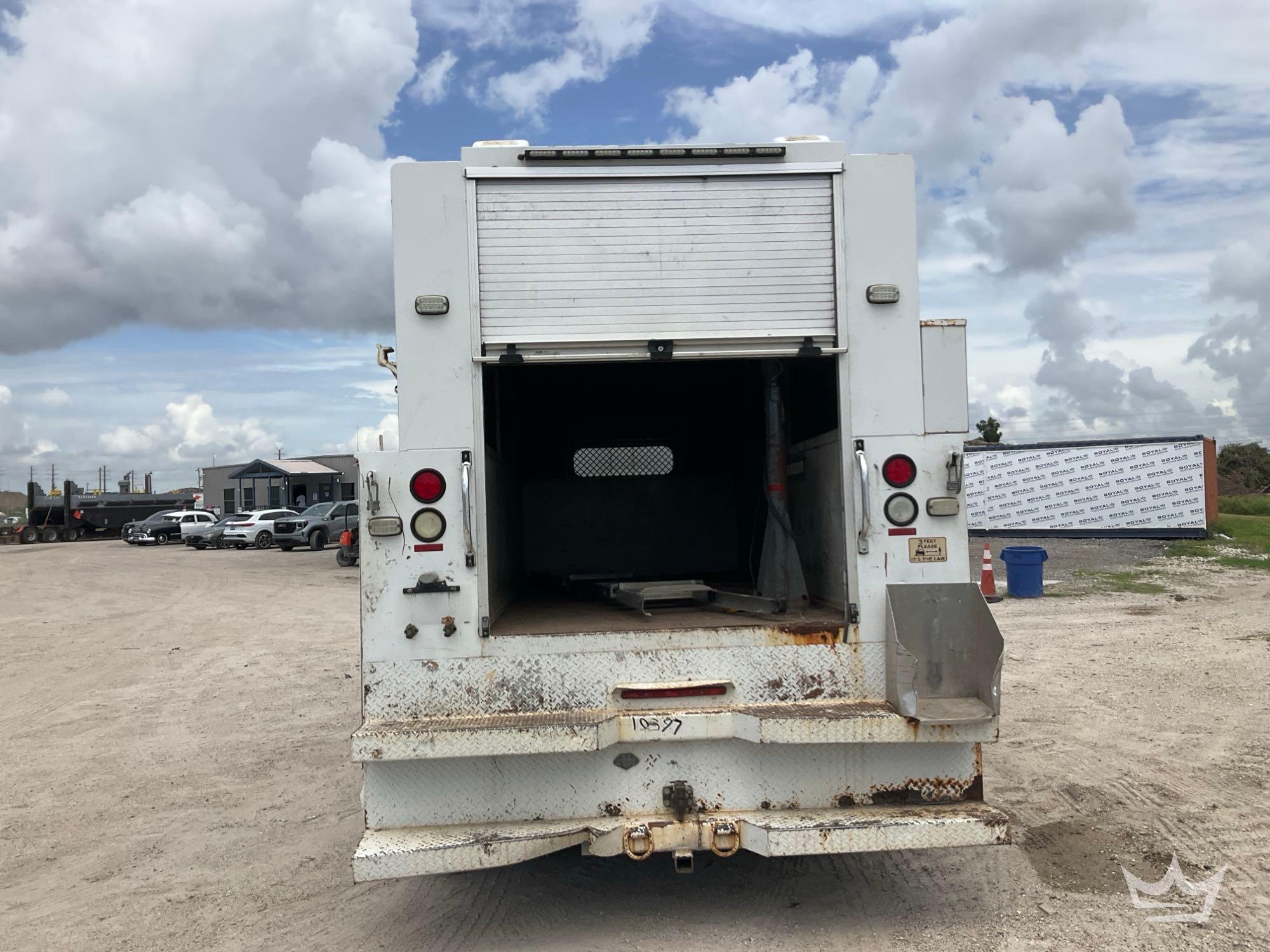 2018 International DURASTAR 4300