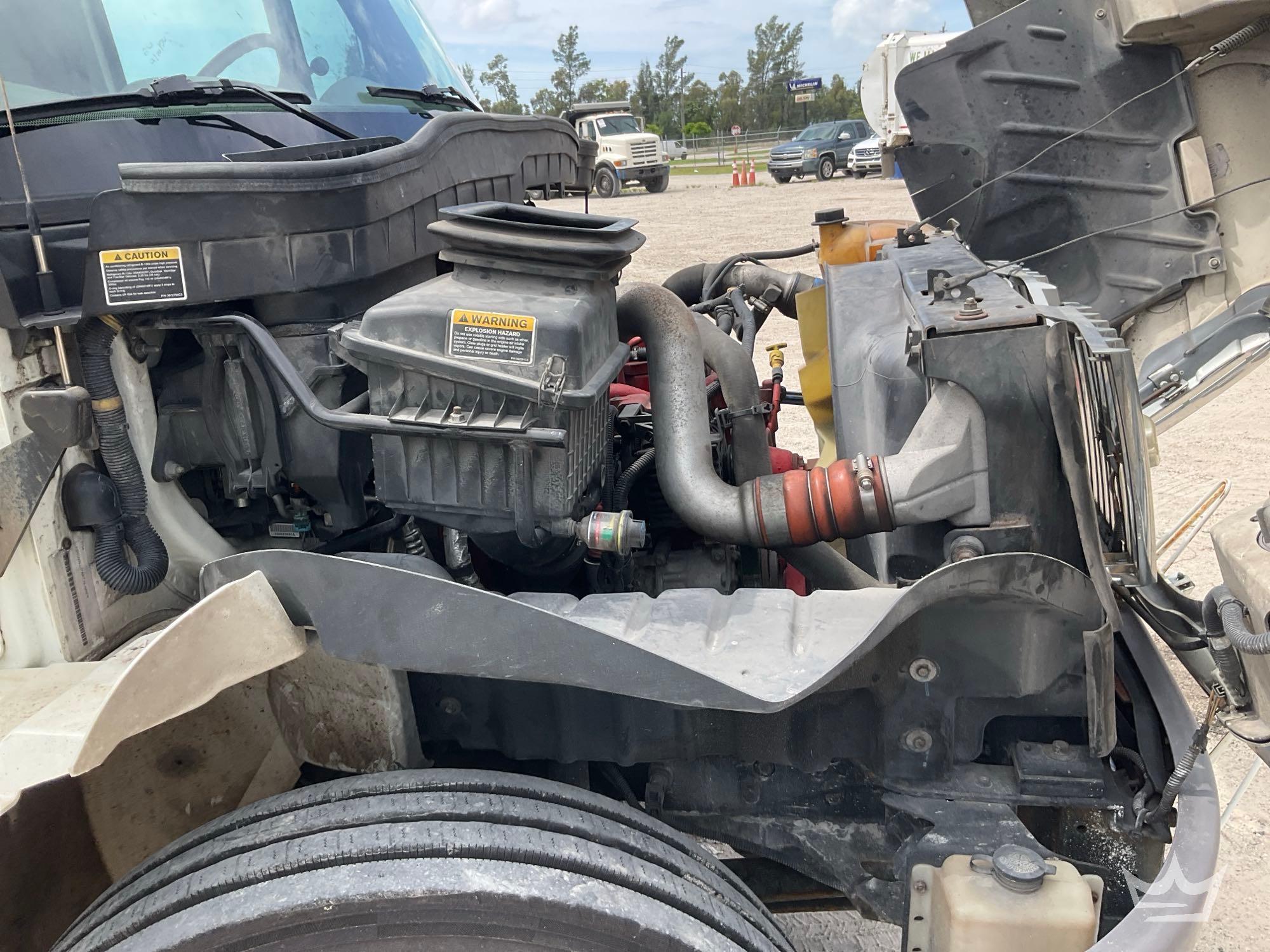 2018 International DURASTAR 4300