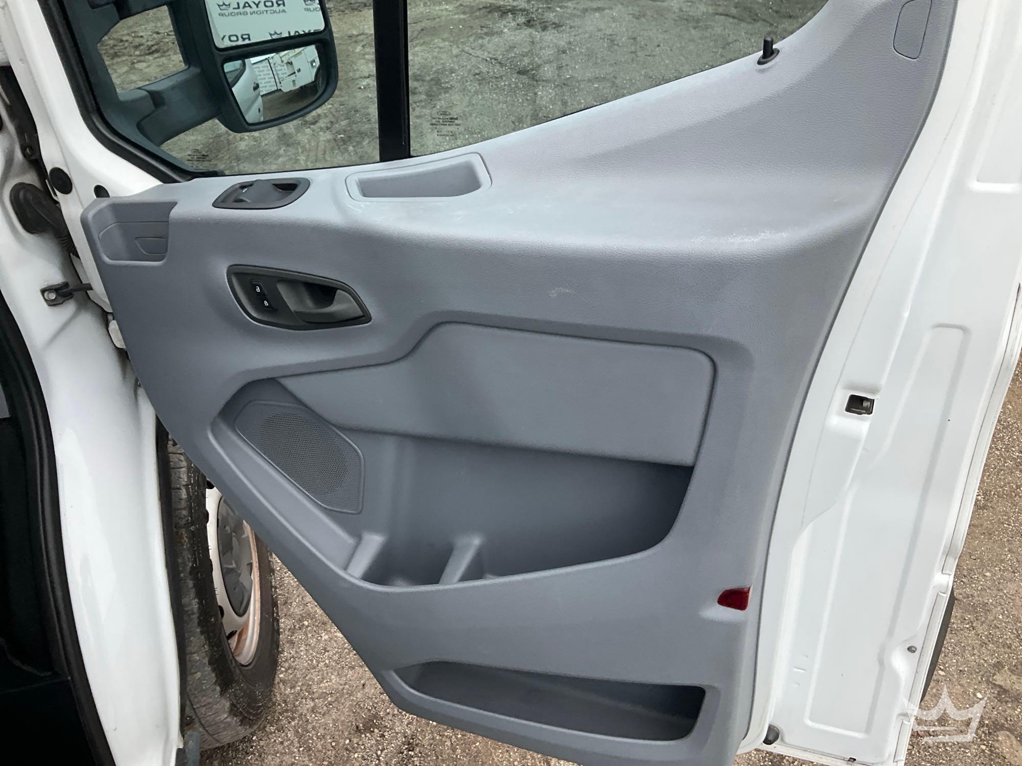 2015 Ford TRANSIT