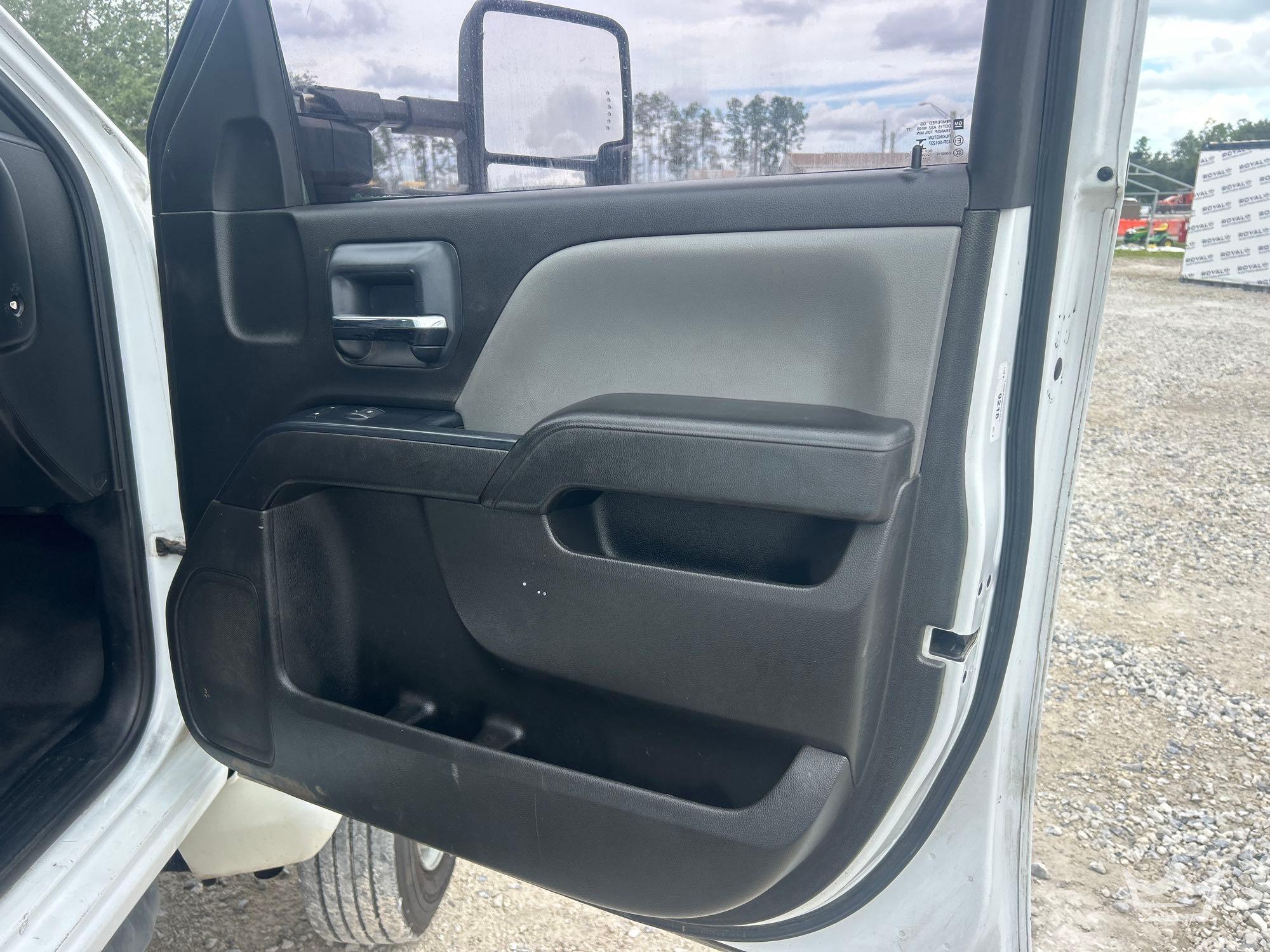 2019 Chevrolet SILVERADO