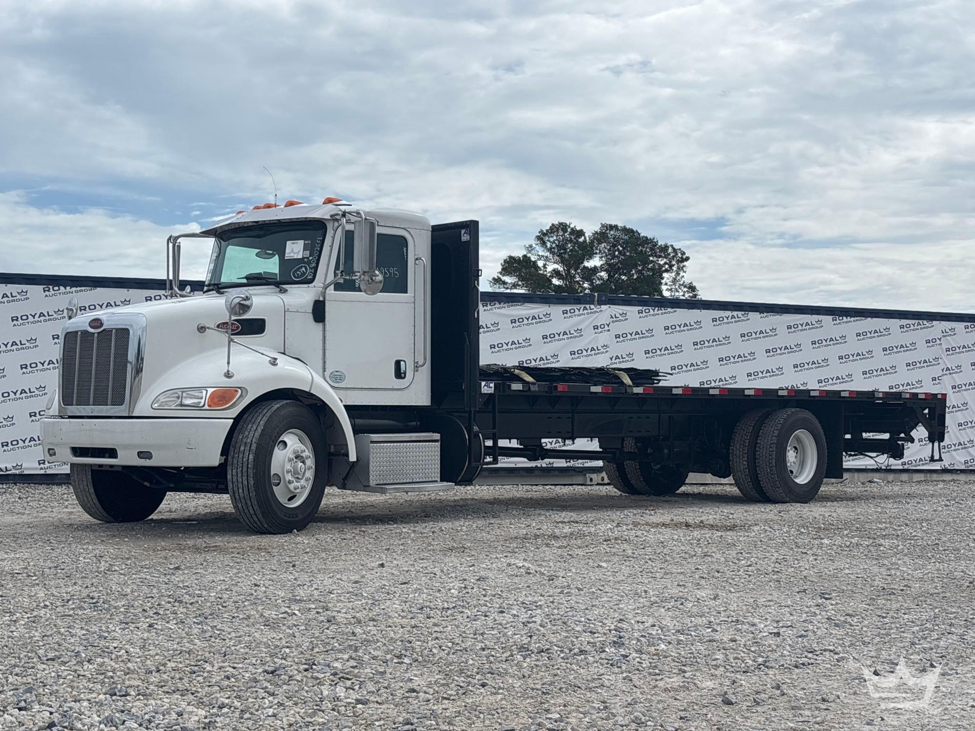 2019 Peterbilt 330