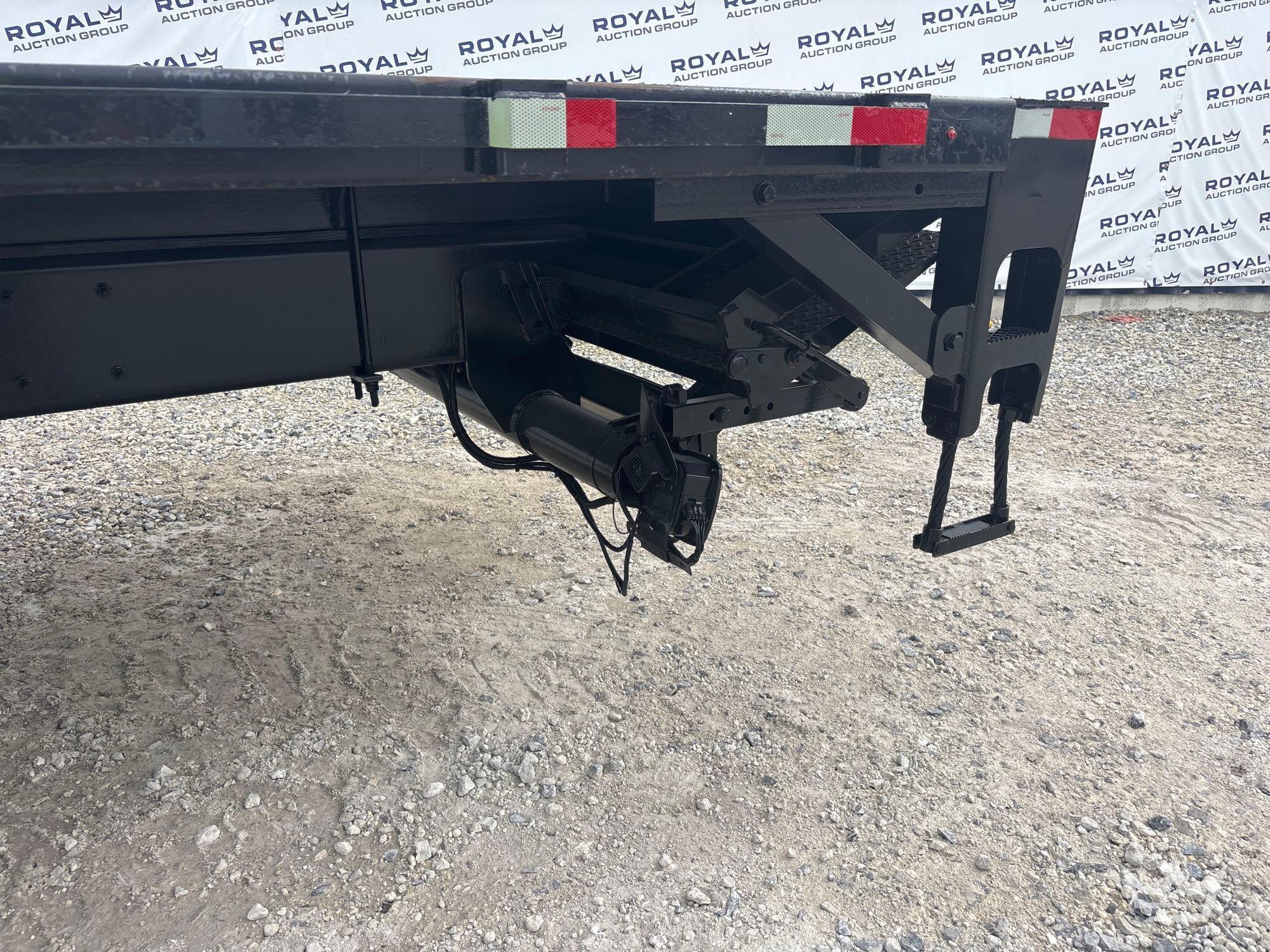 2019 Peterbilt 330