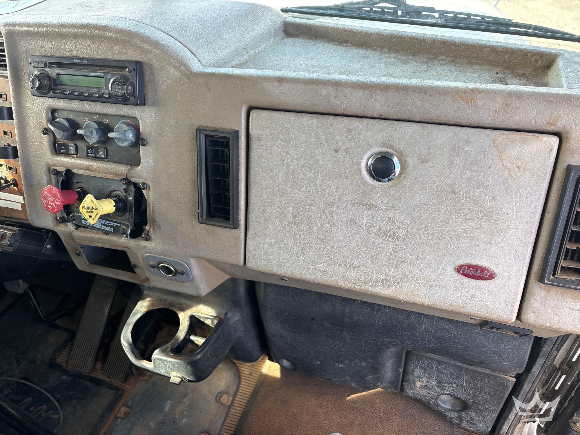 2008 Peterbilt 335