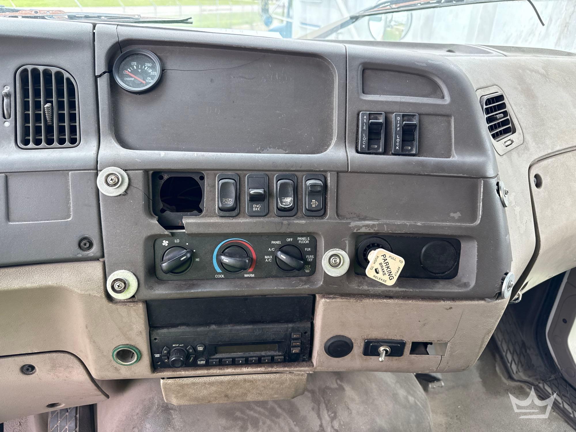 2009 Sterling L9500