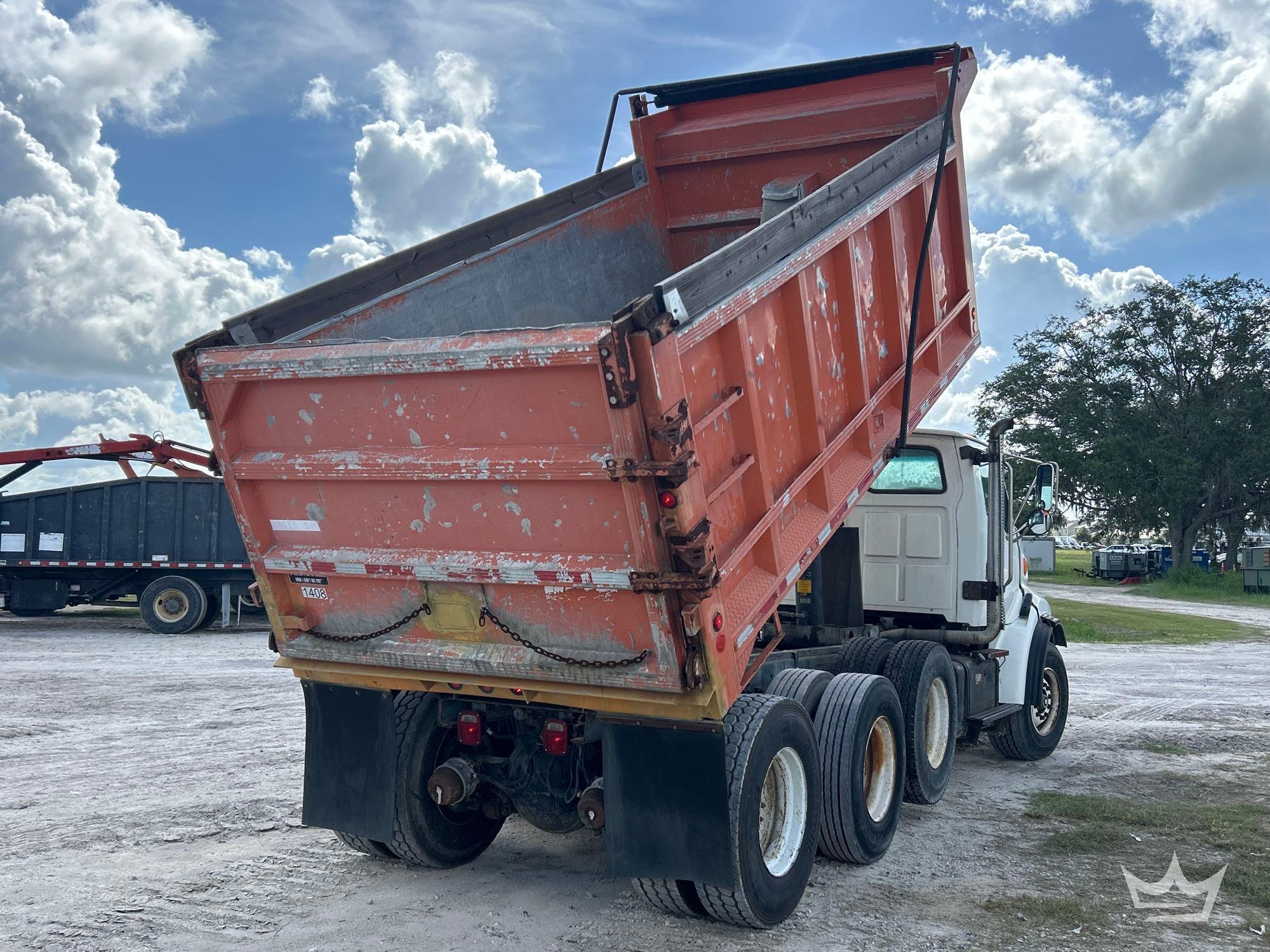 1998 Ford LT9513