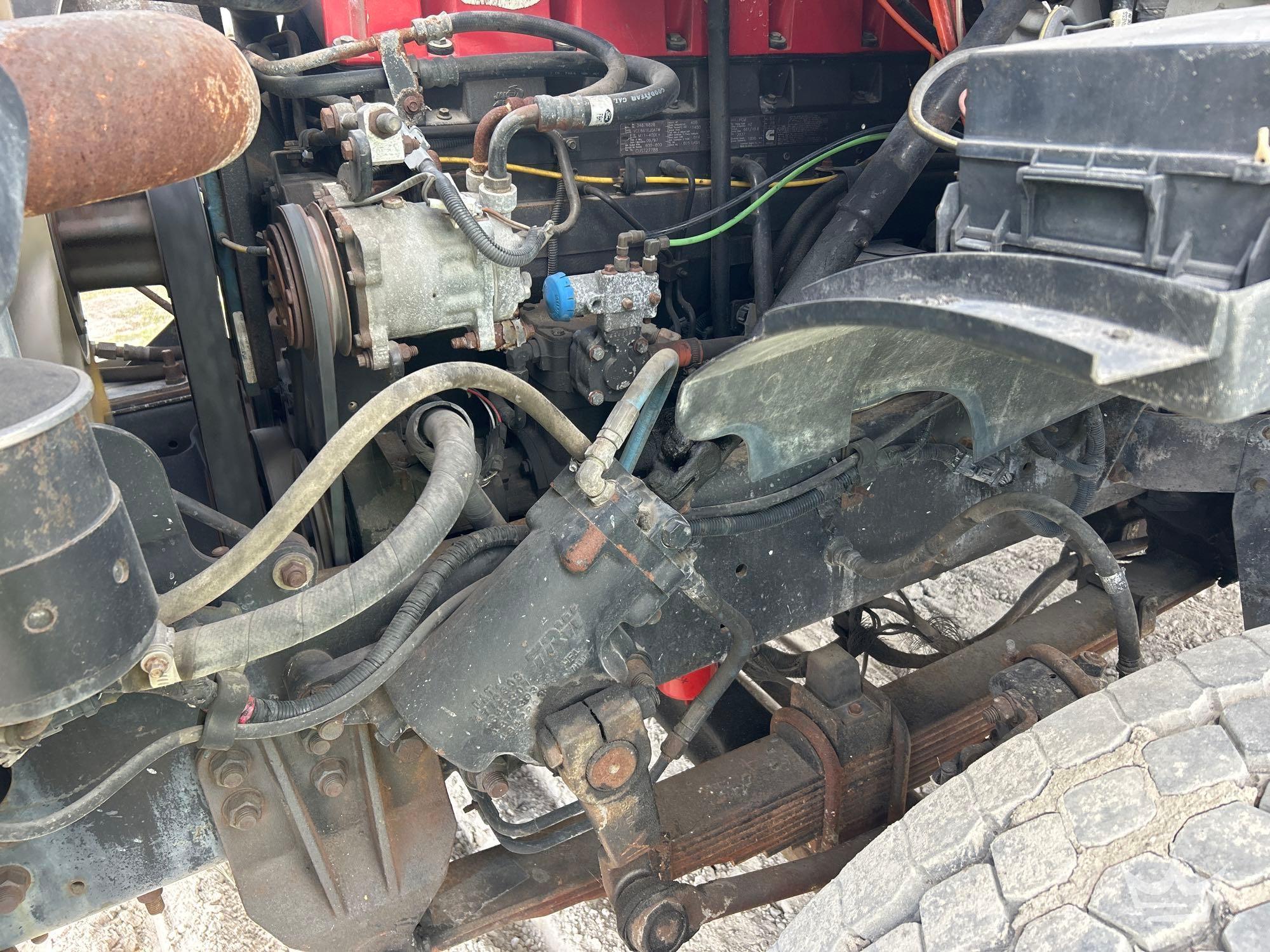 1998 Ford LT9513