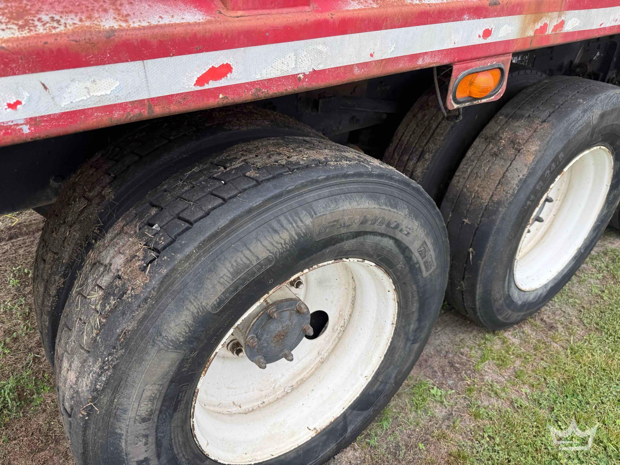 2000 Mack RD690S