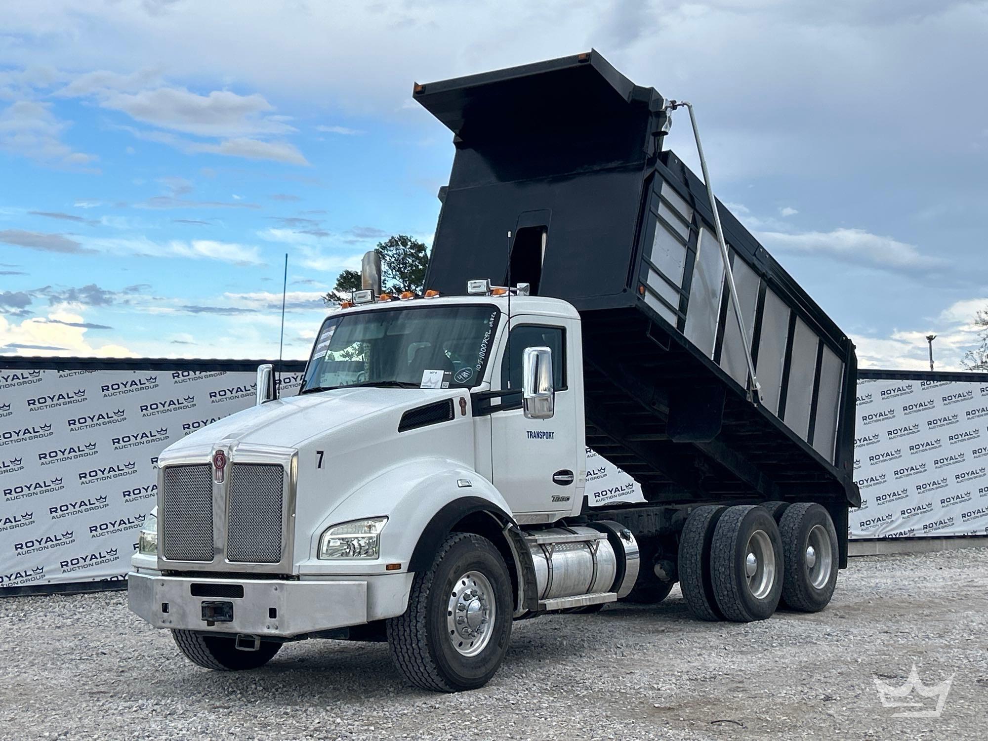 2022 Kenworth T880