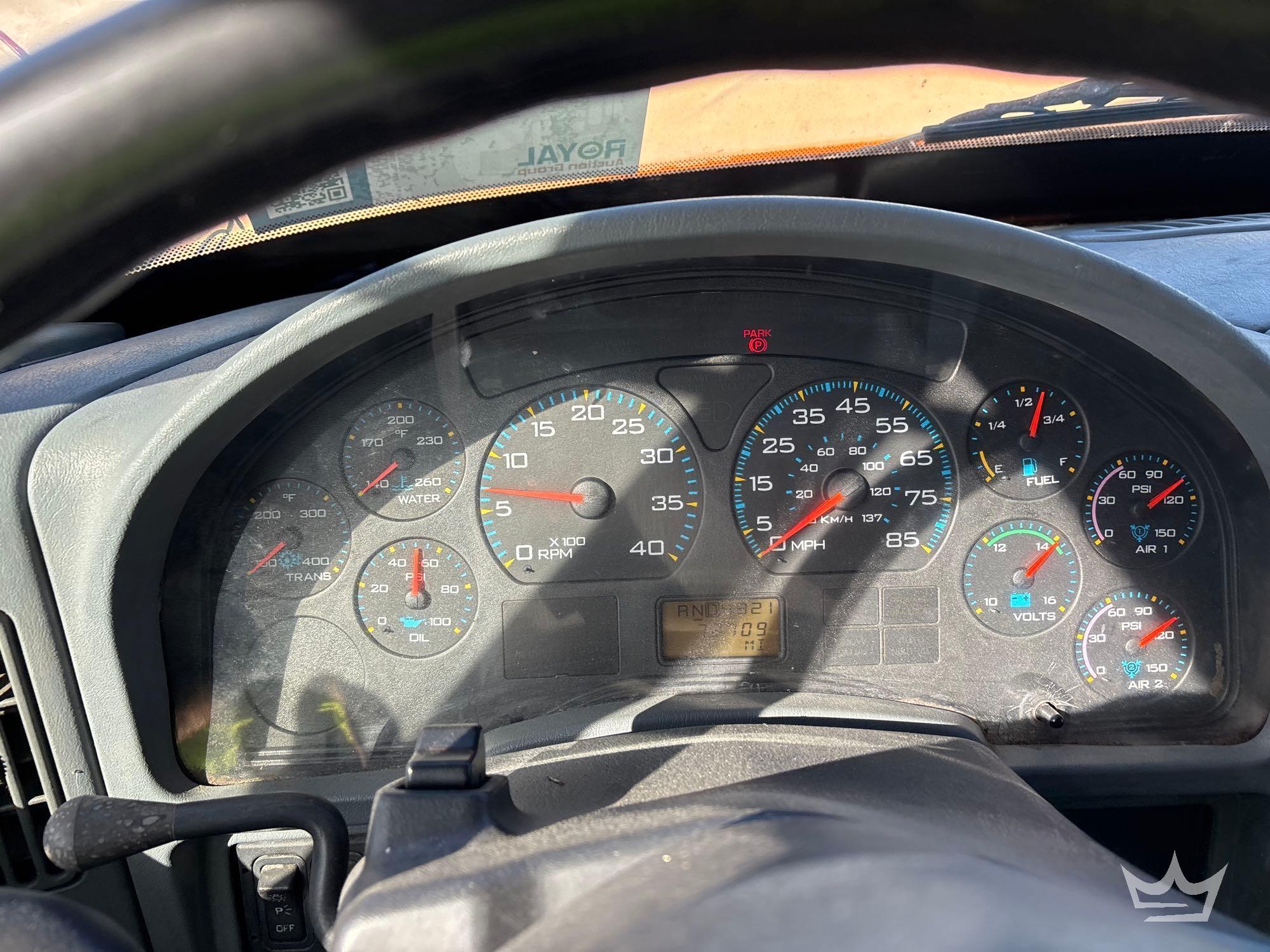 2003 International 7400