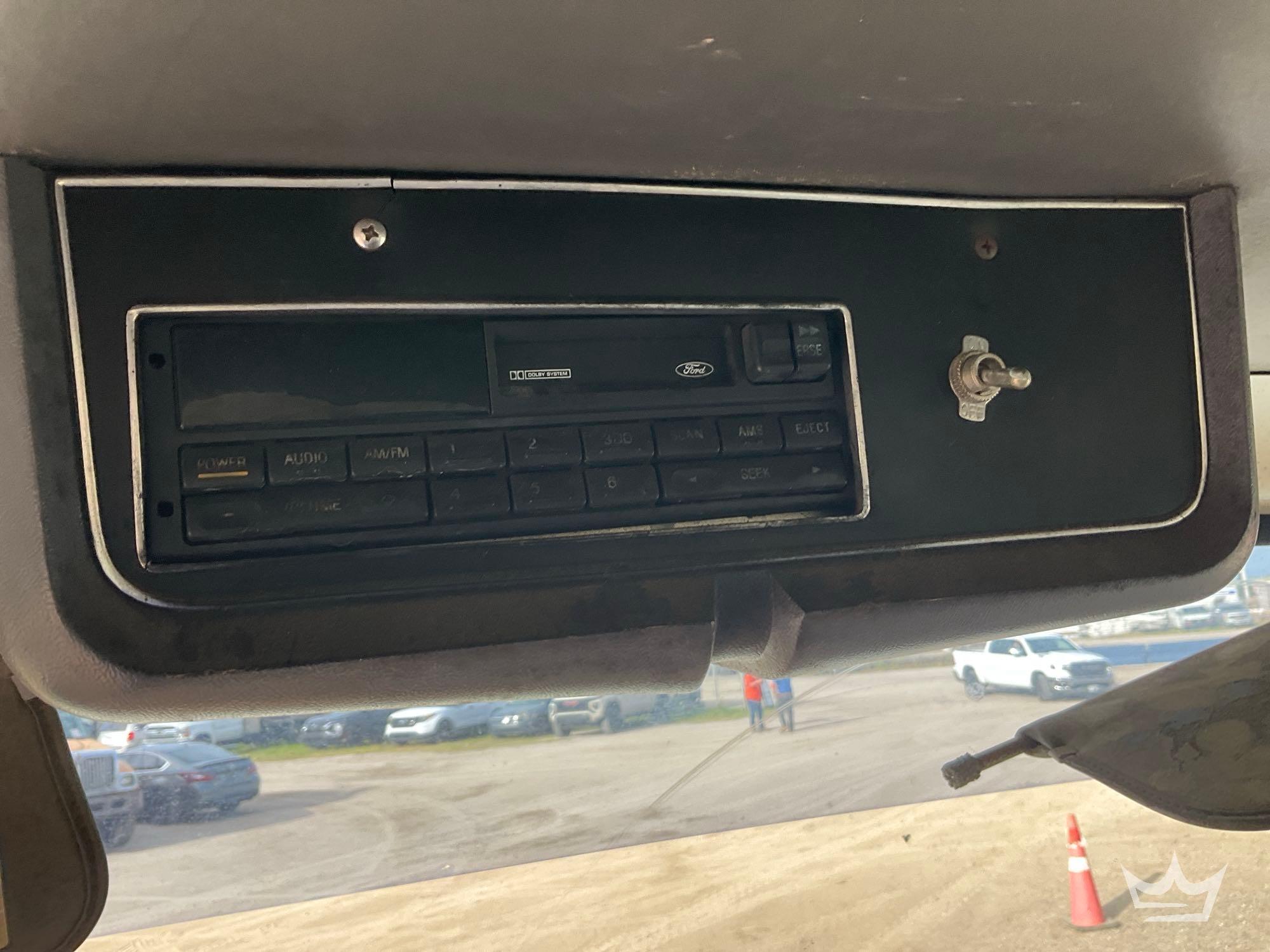 1994 Ford LT9000