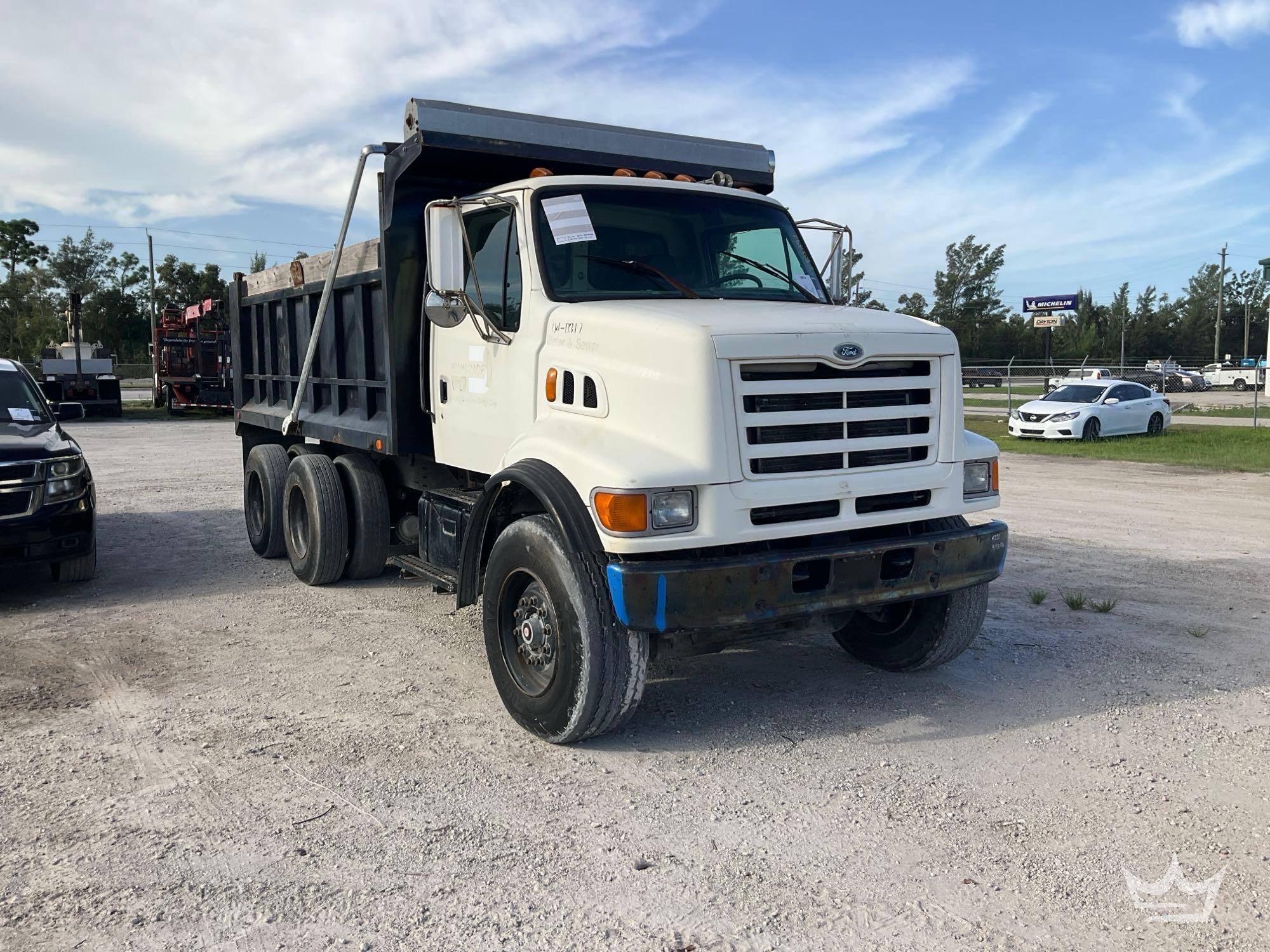 1998 Ford LT8501