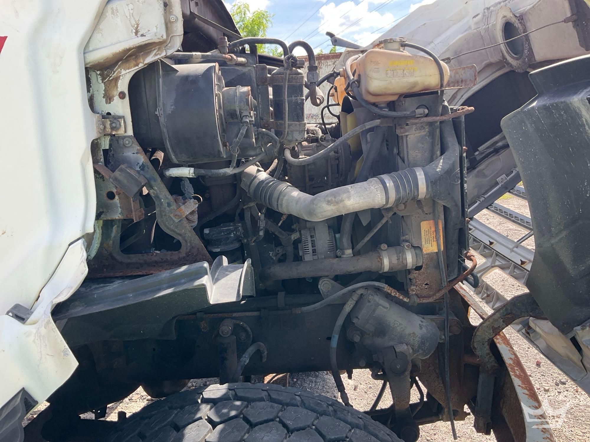 1998 Ford LT8501