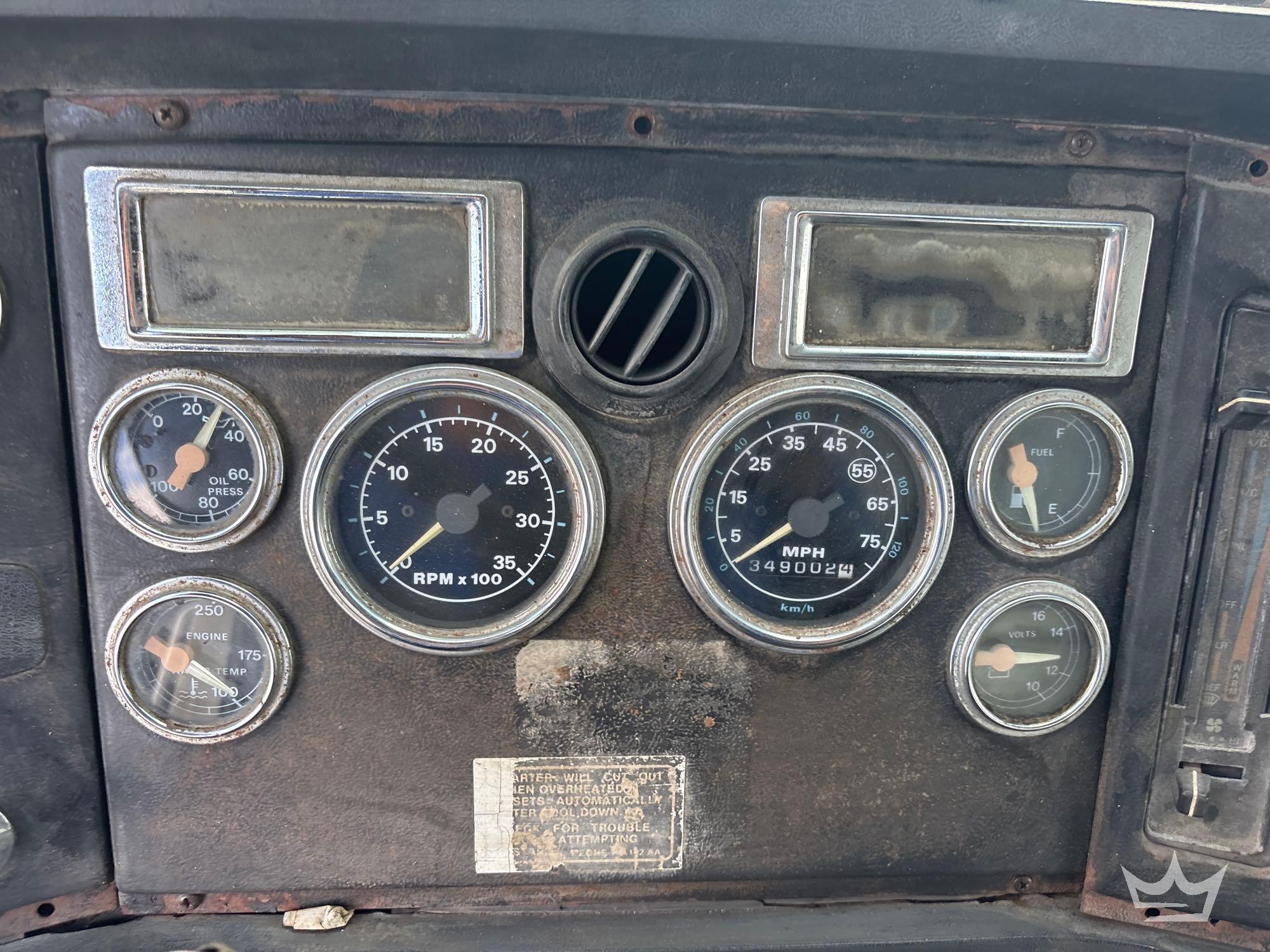1994 Ford LN8000