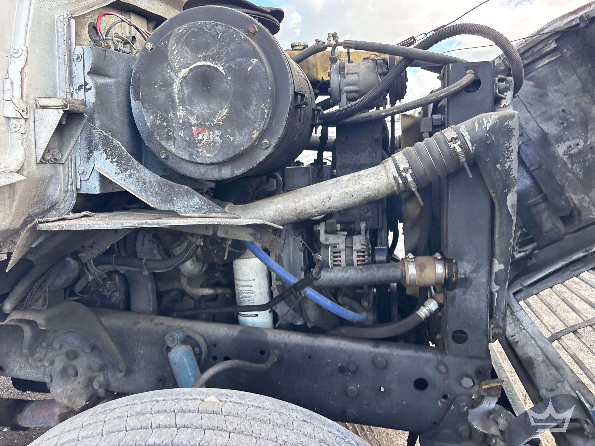 1994 Ford LN8000