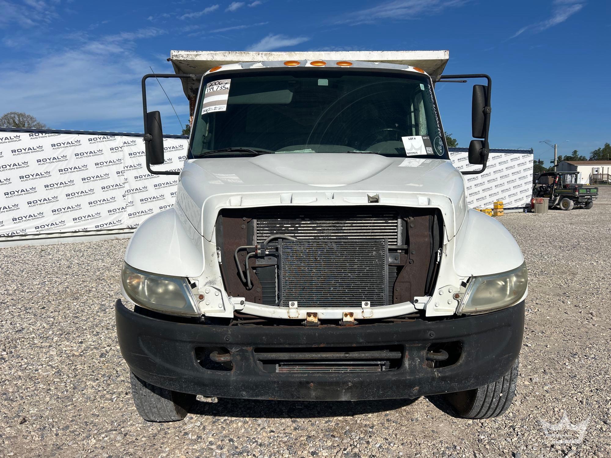 2006 International 4300