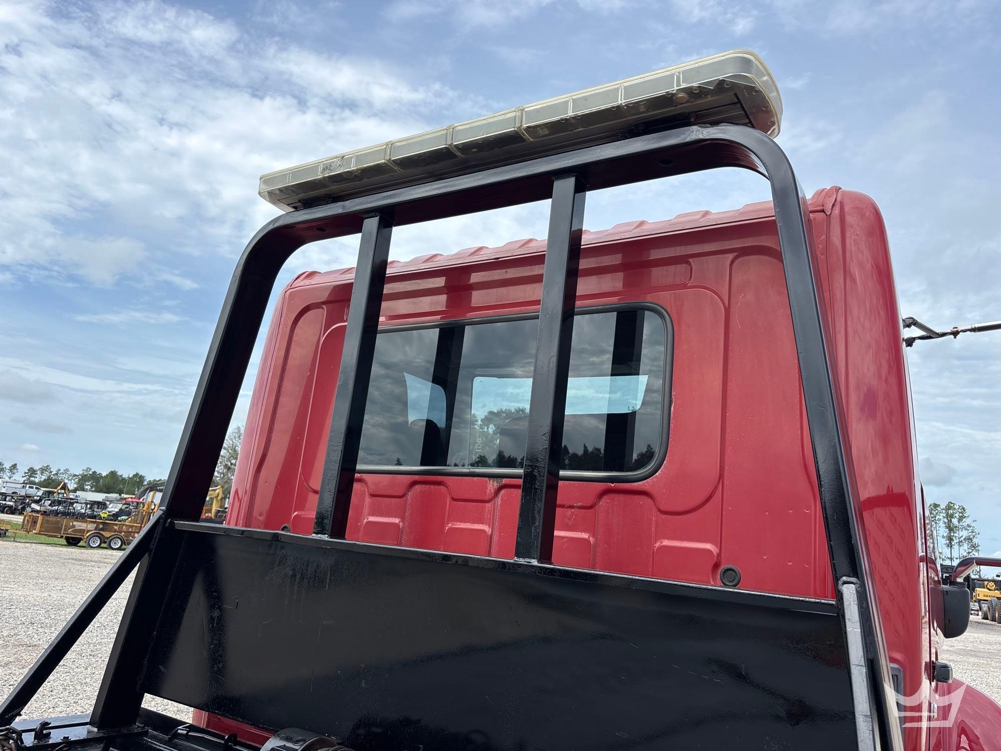2014 Hino 268