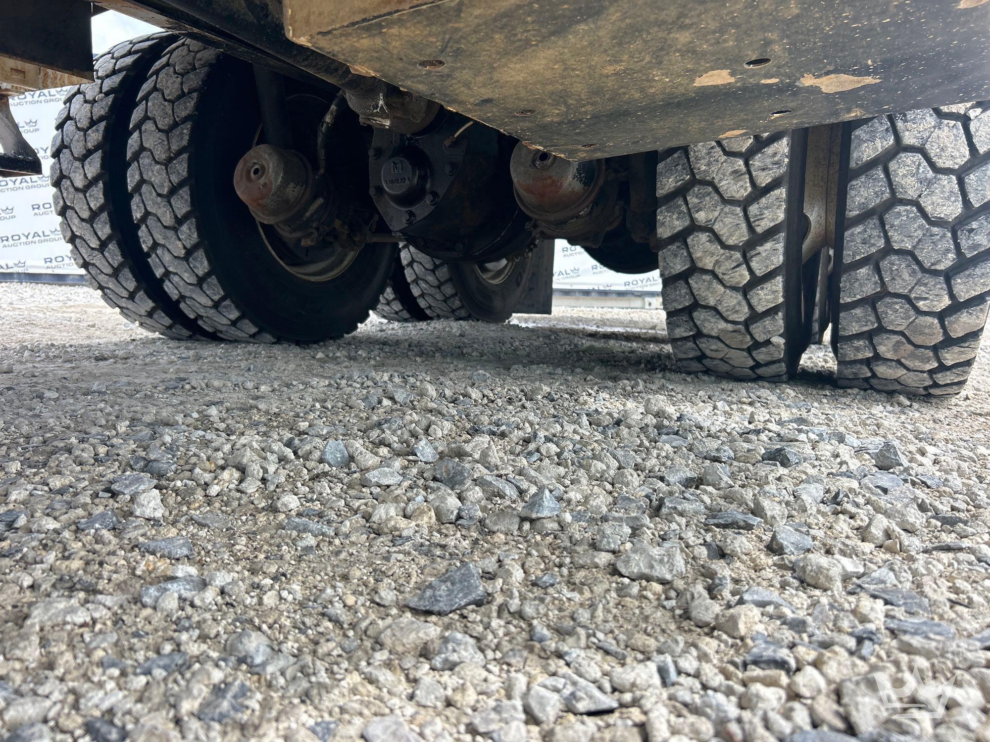 2019 Freightliner M2 106