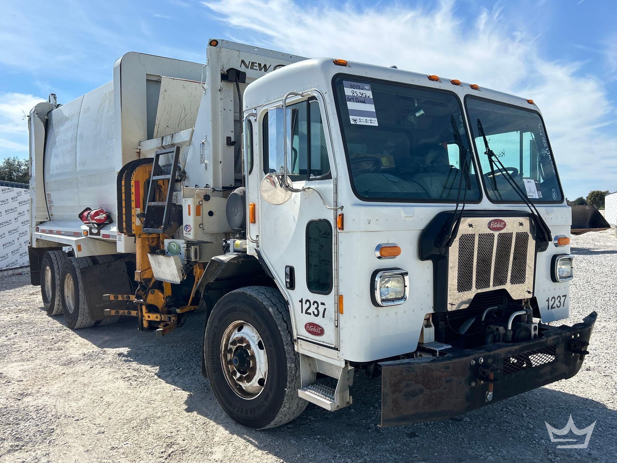 2017 Peterbilt 520