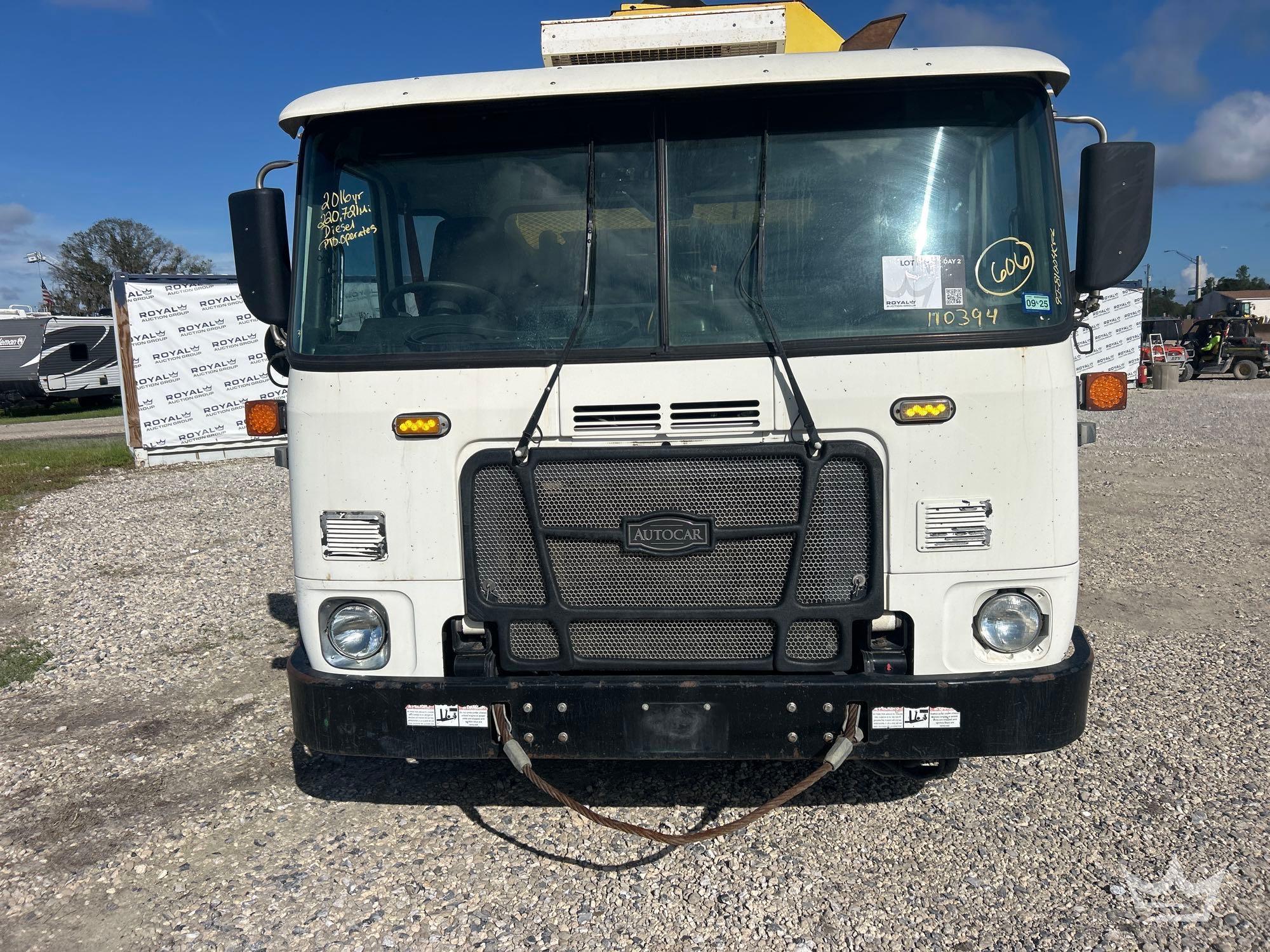 2016 Autocar EXPEDITOR
