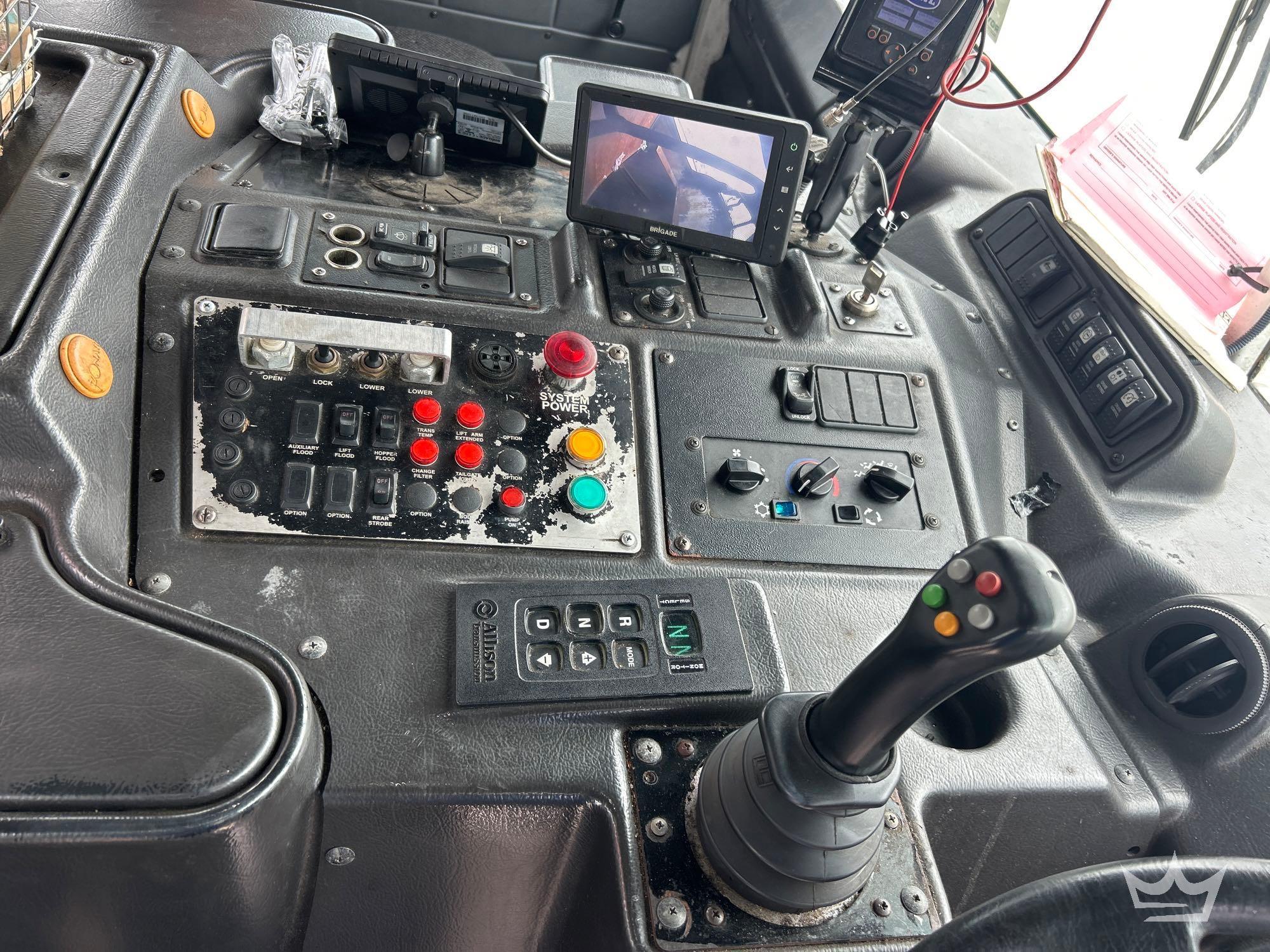 2019 Autocar XPEDITOR