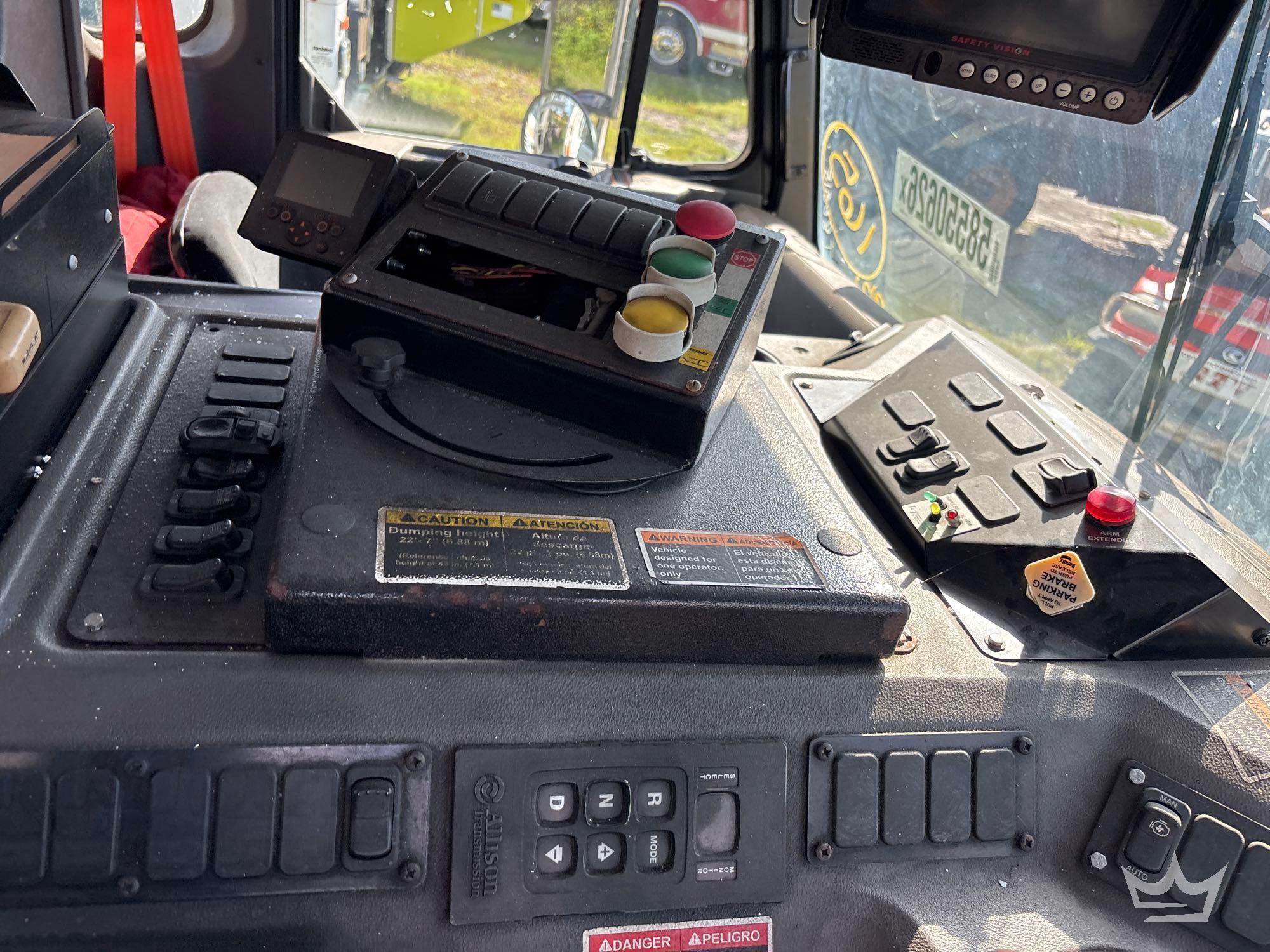 2019 Peterbilt 520