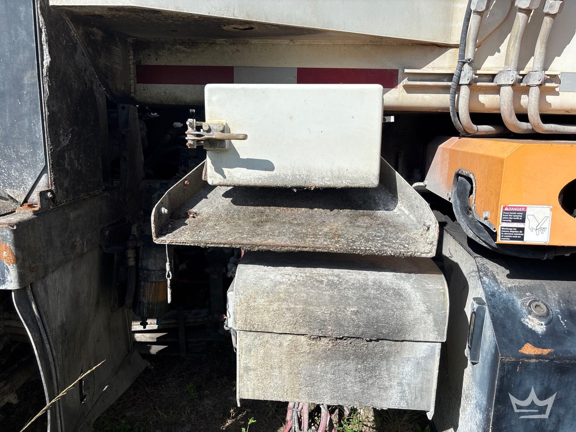 2019 Peterbilt 520