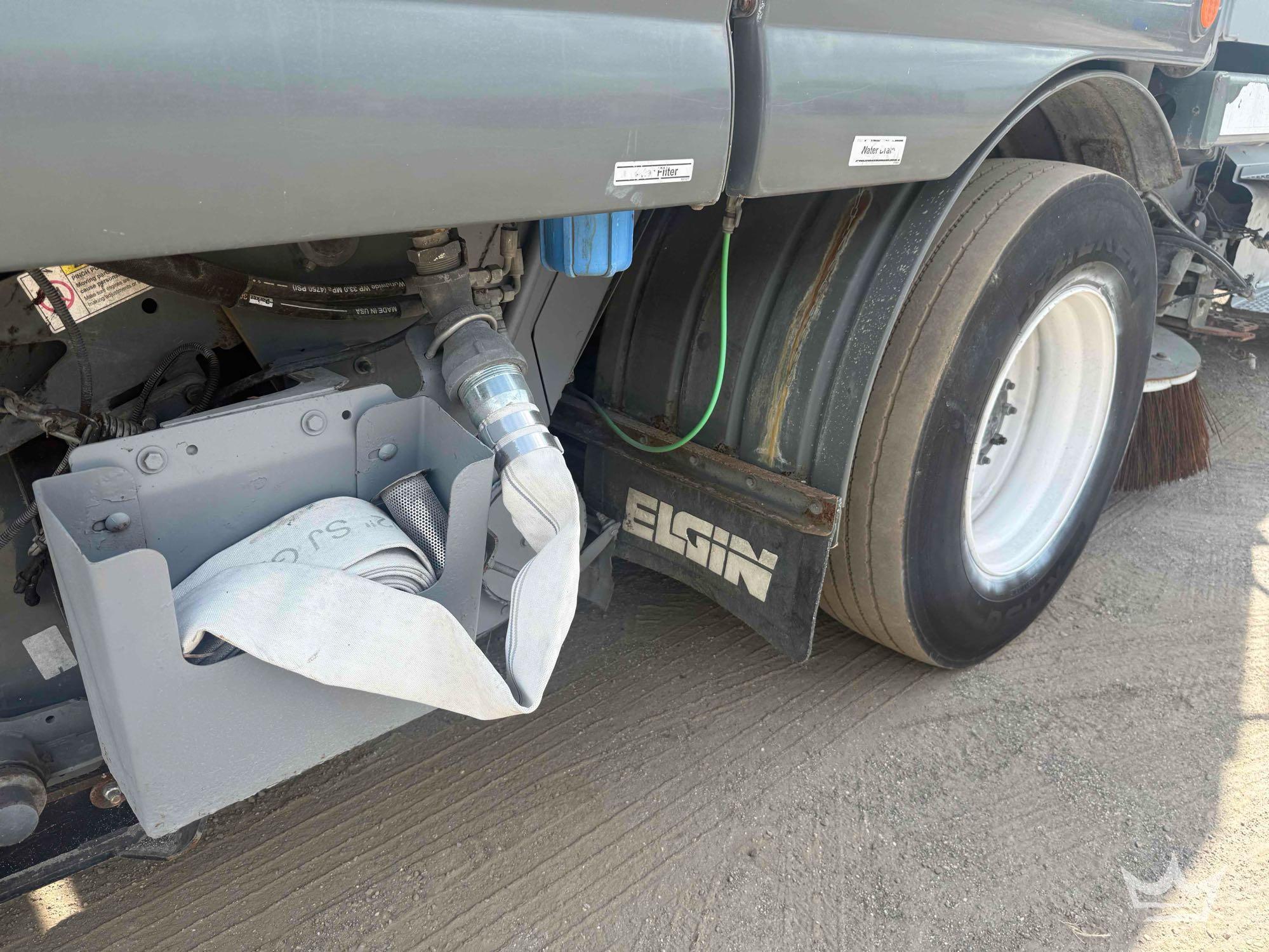 2018 Freightliner M2