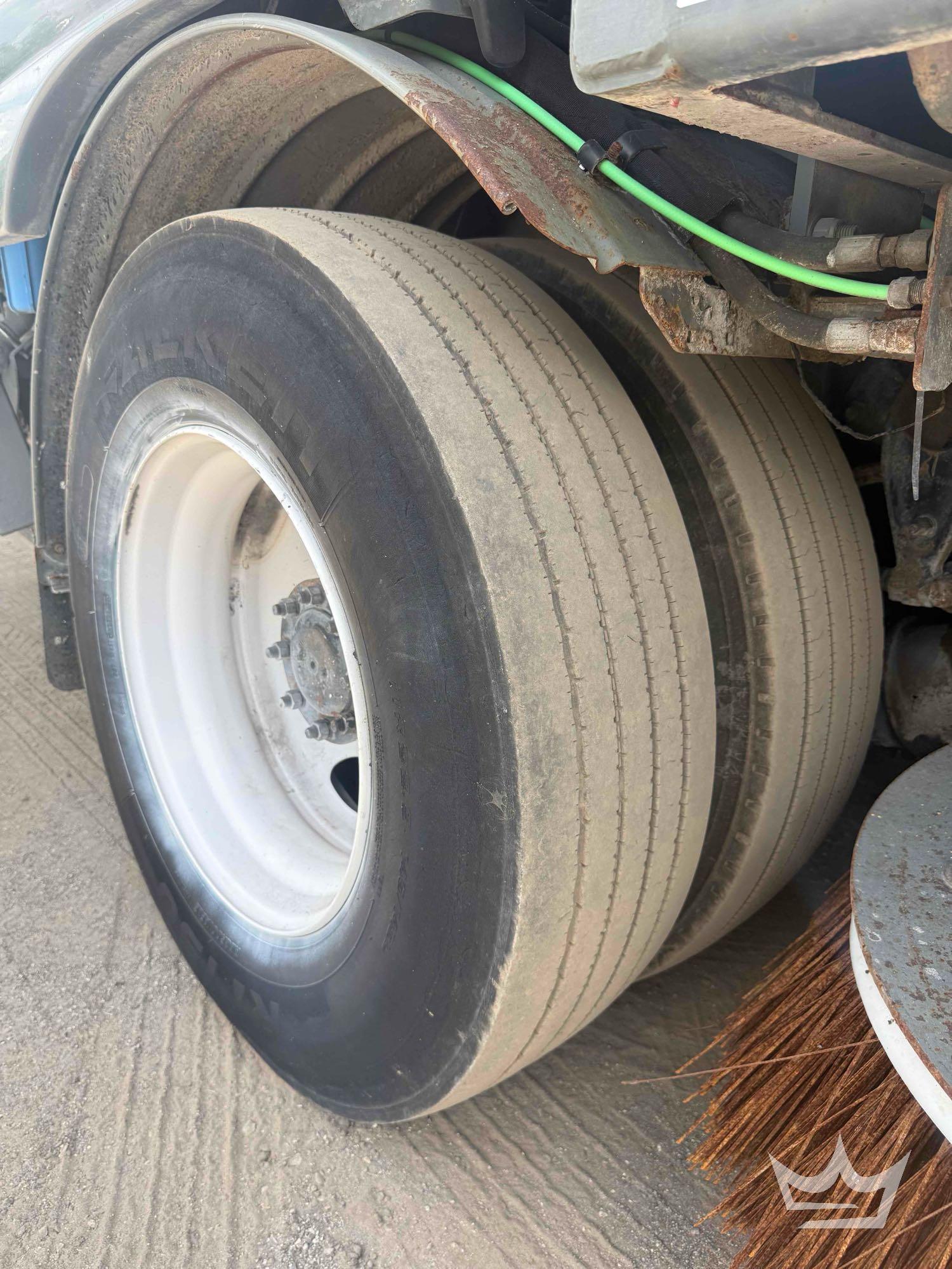 2018 Freightliner M2