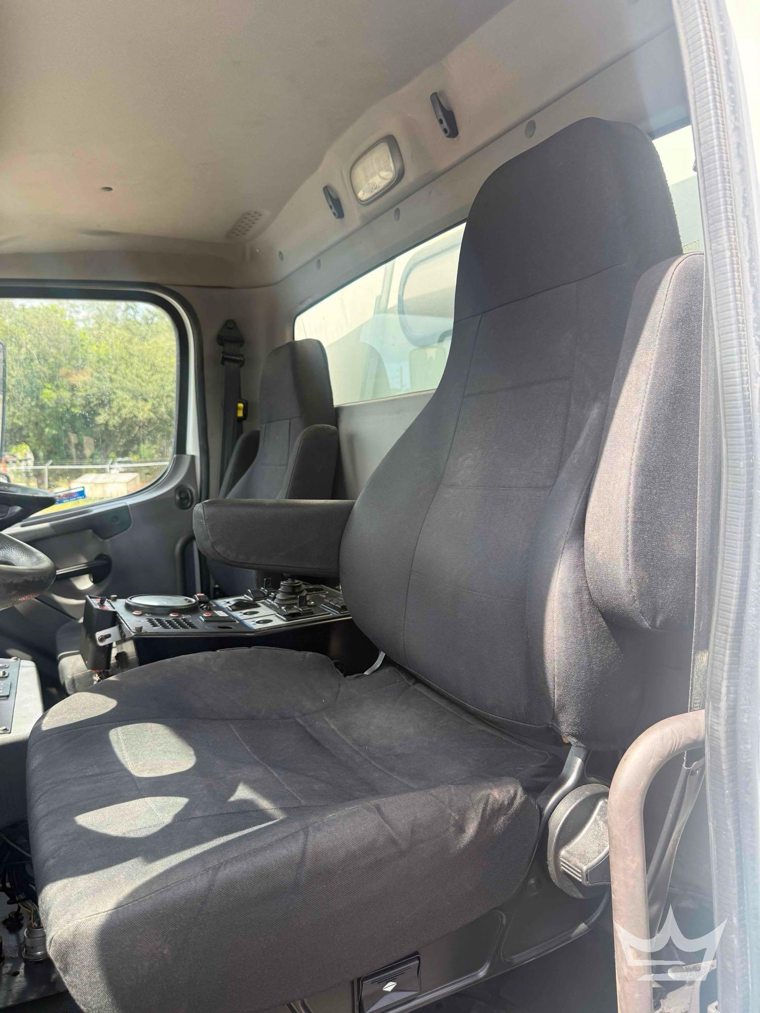 2018 Freightliner M2