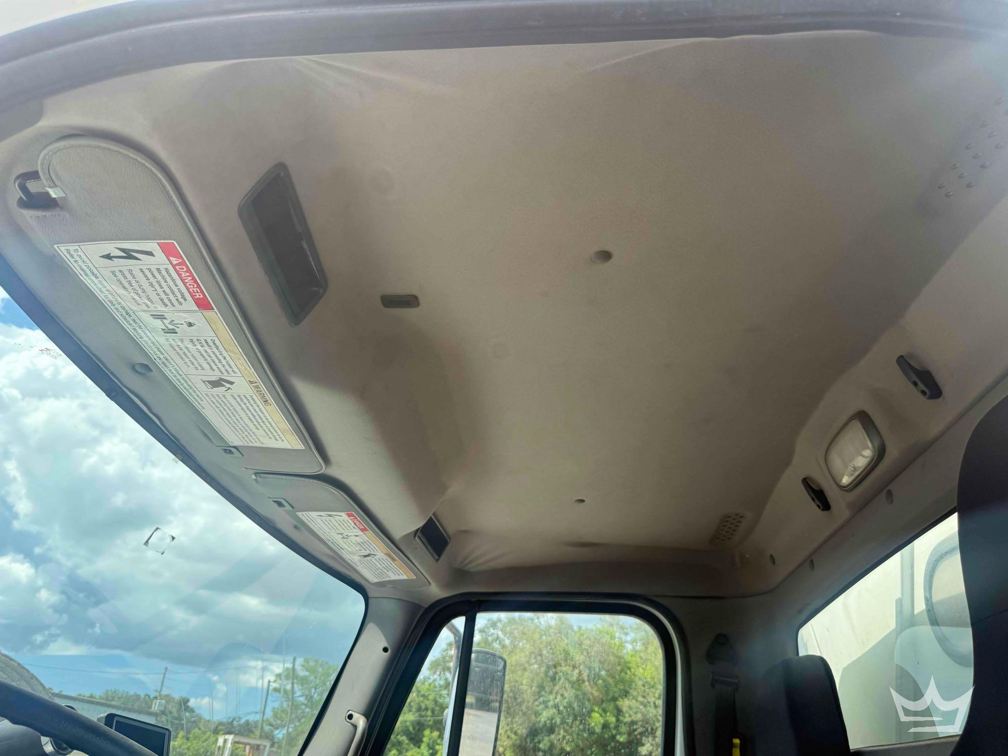 2018 Freightliner M2