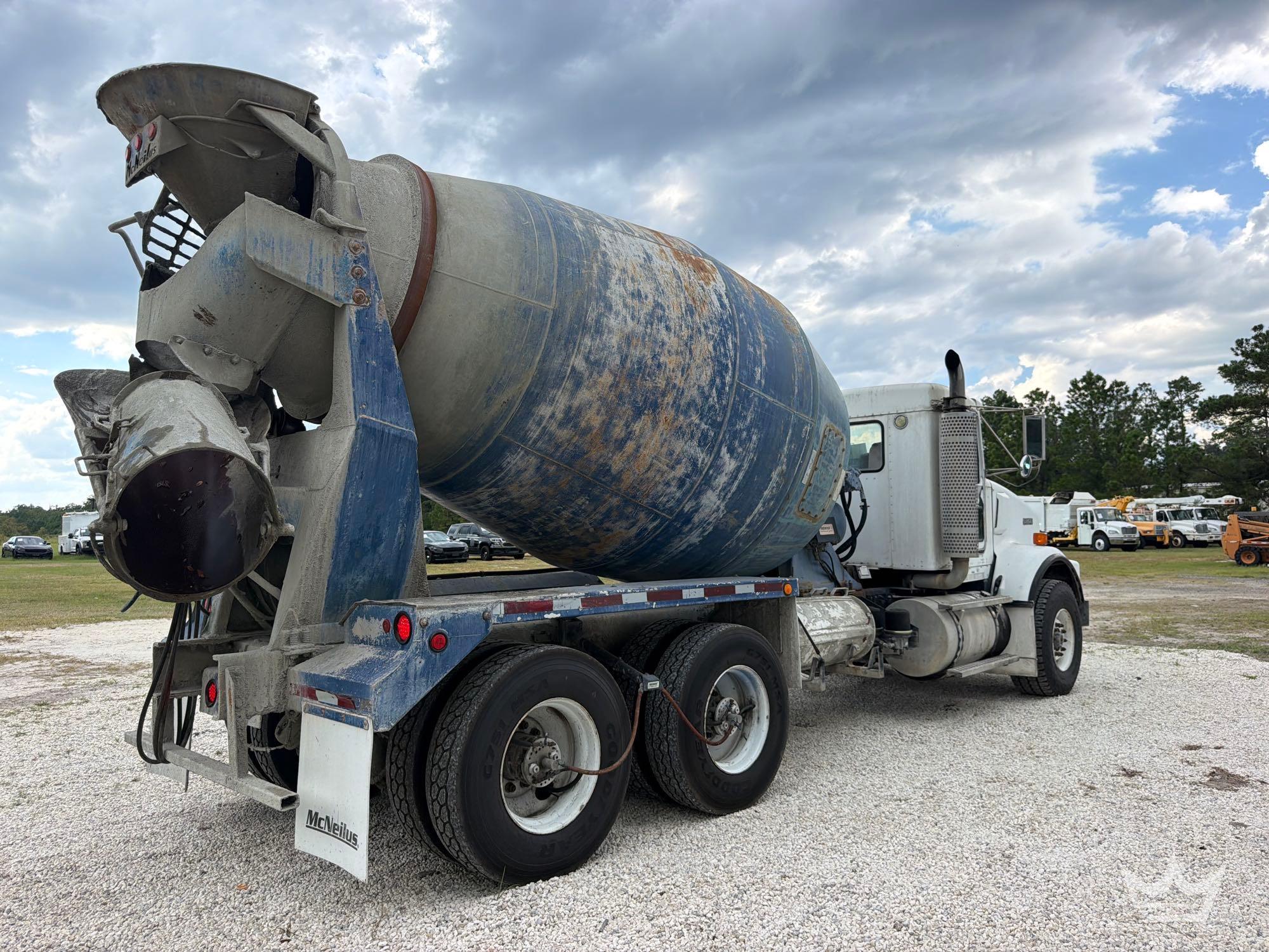2005 Kenworth T800