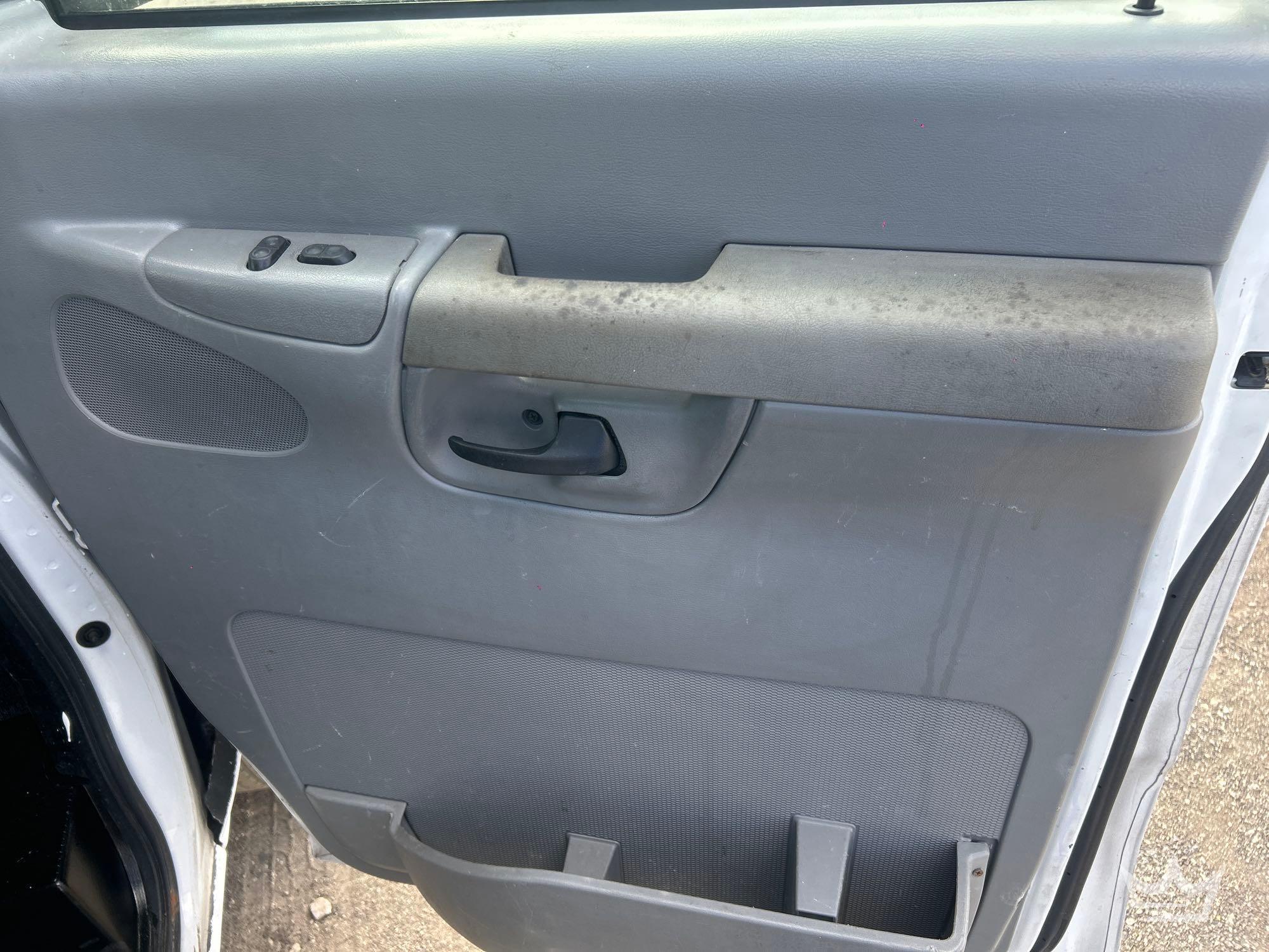 2008 Ford E150