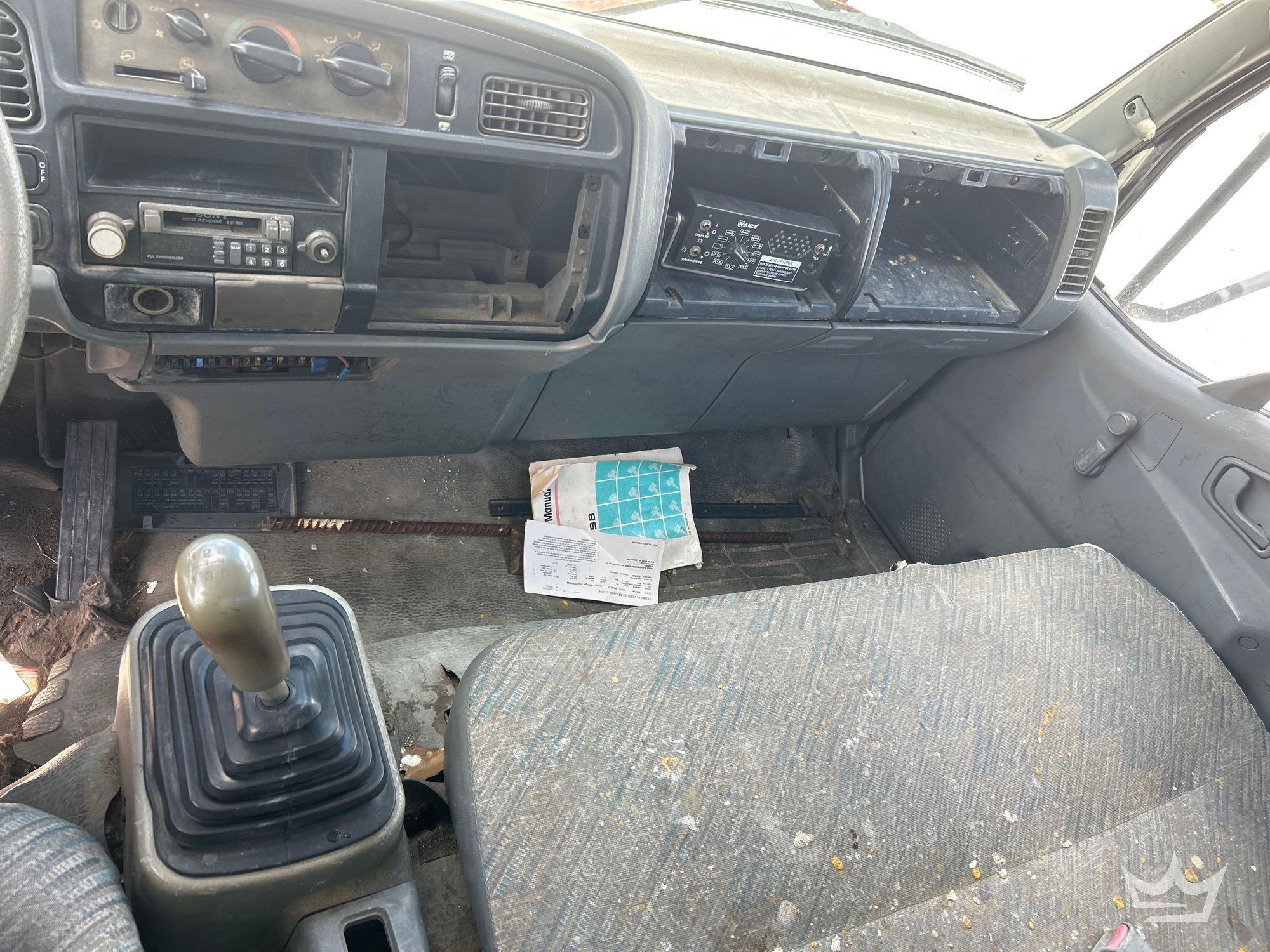 1998 Mitsubishi FUSO FH211