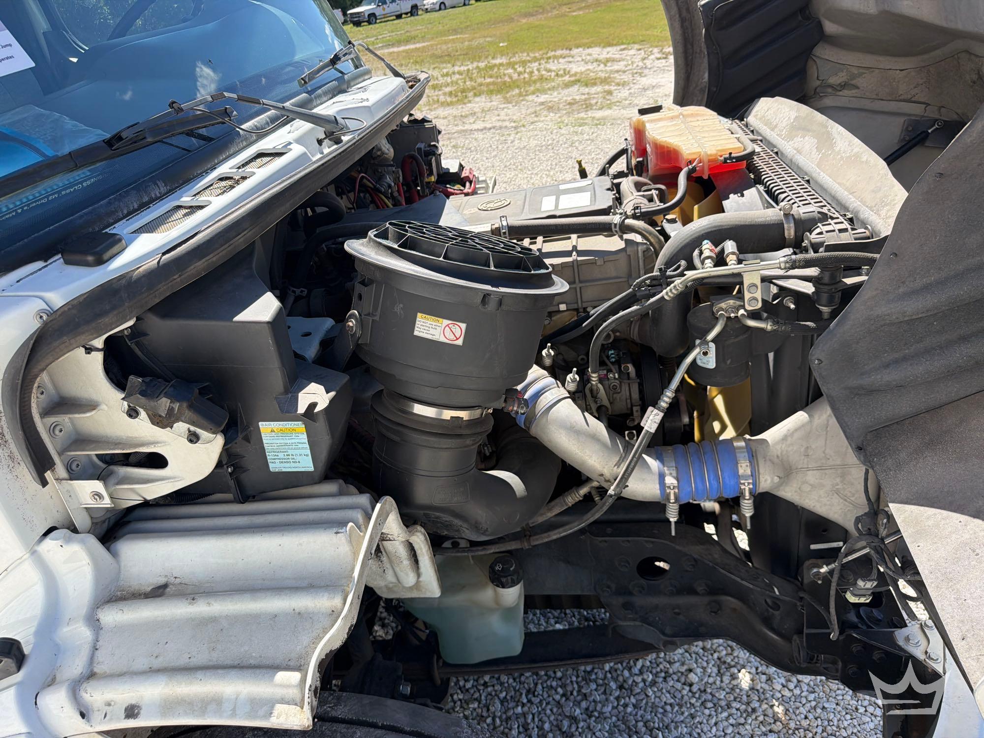 2016 Freightliner M2