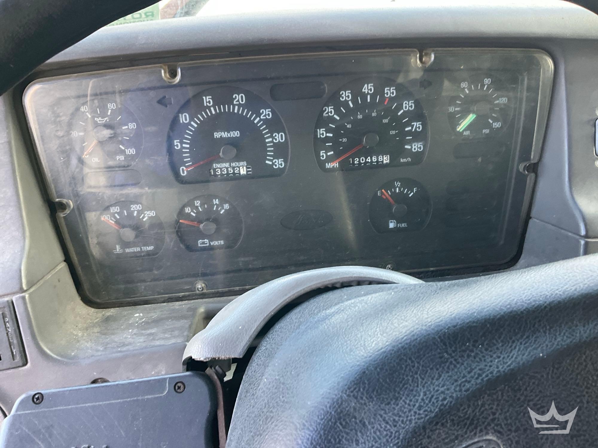1998 Ford LT8501